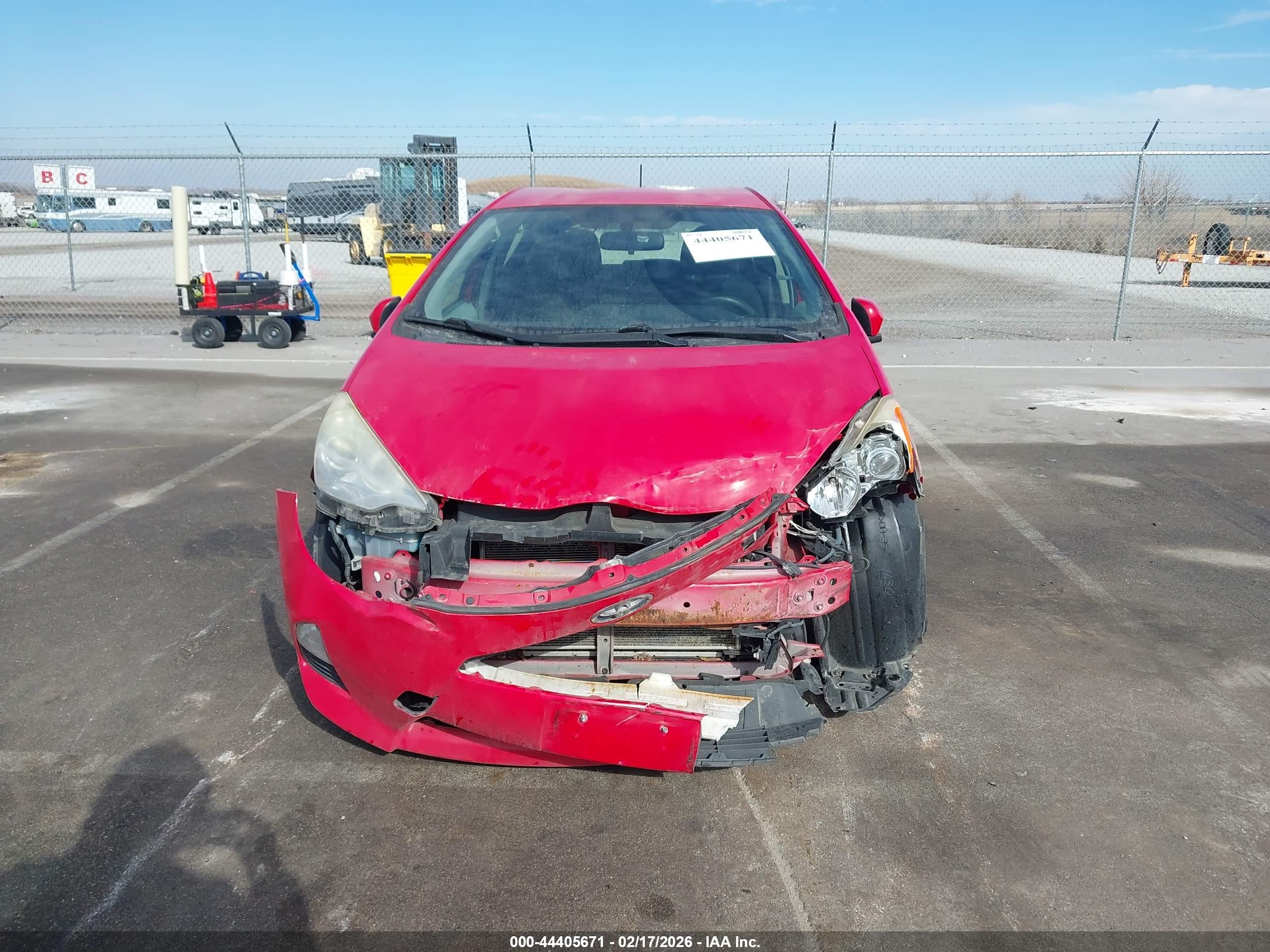 TOYOTA PRIUS image 6
