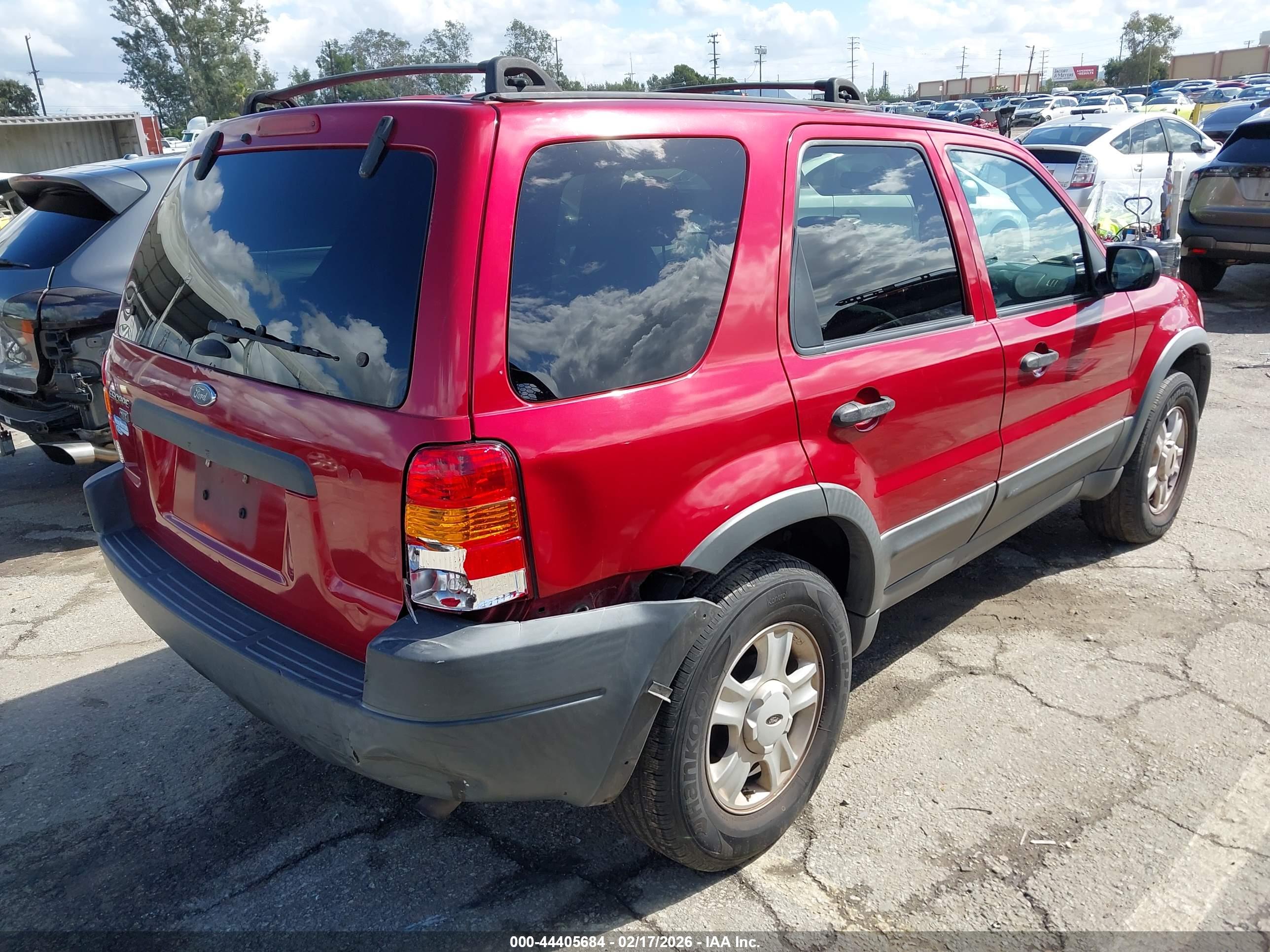 FORD ESCAPE image 4