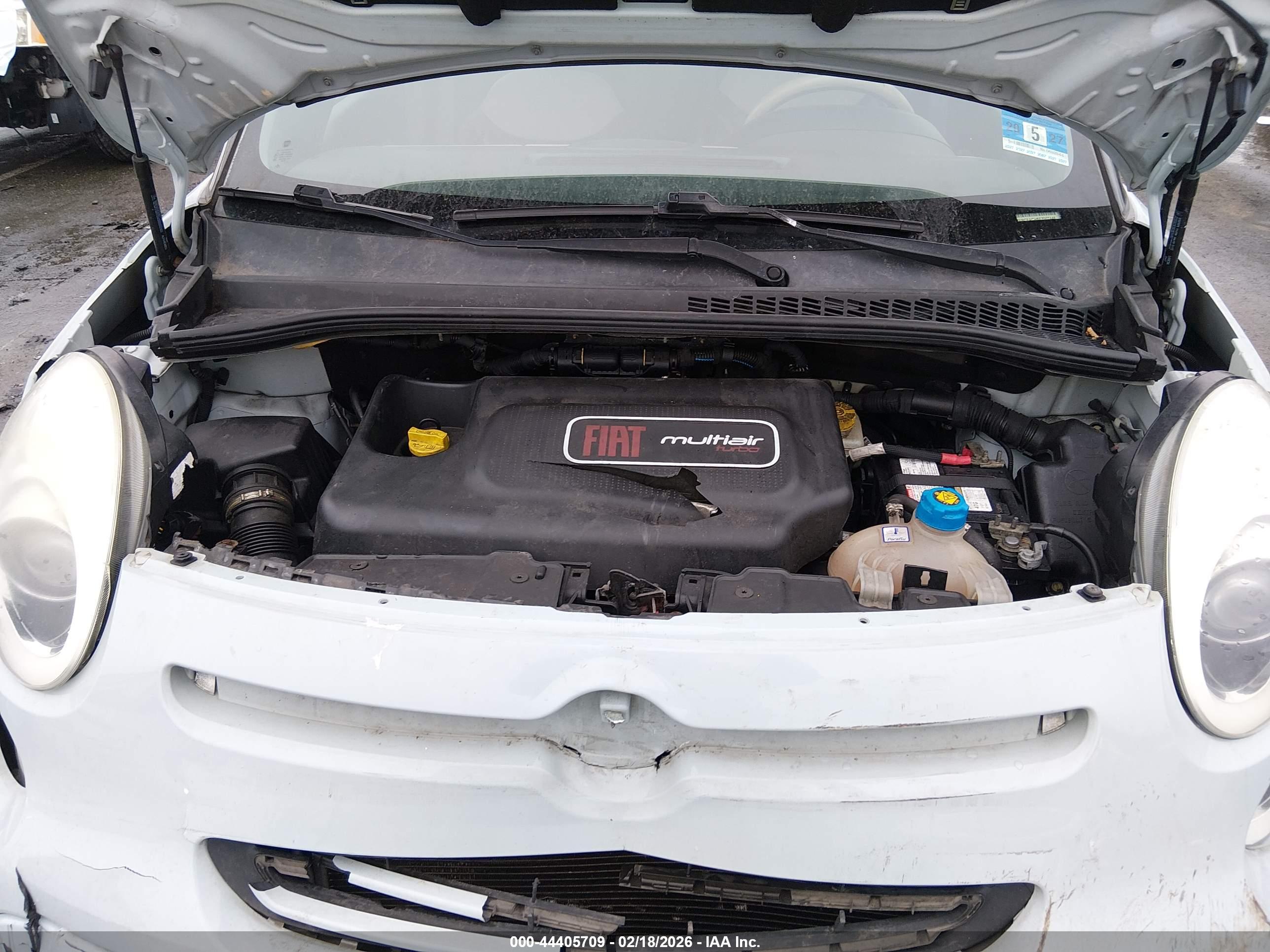 FIAT 500L image 10