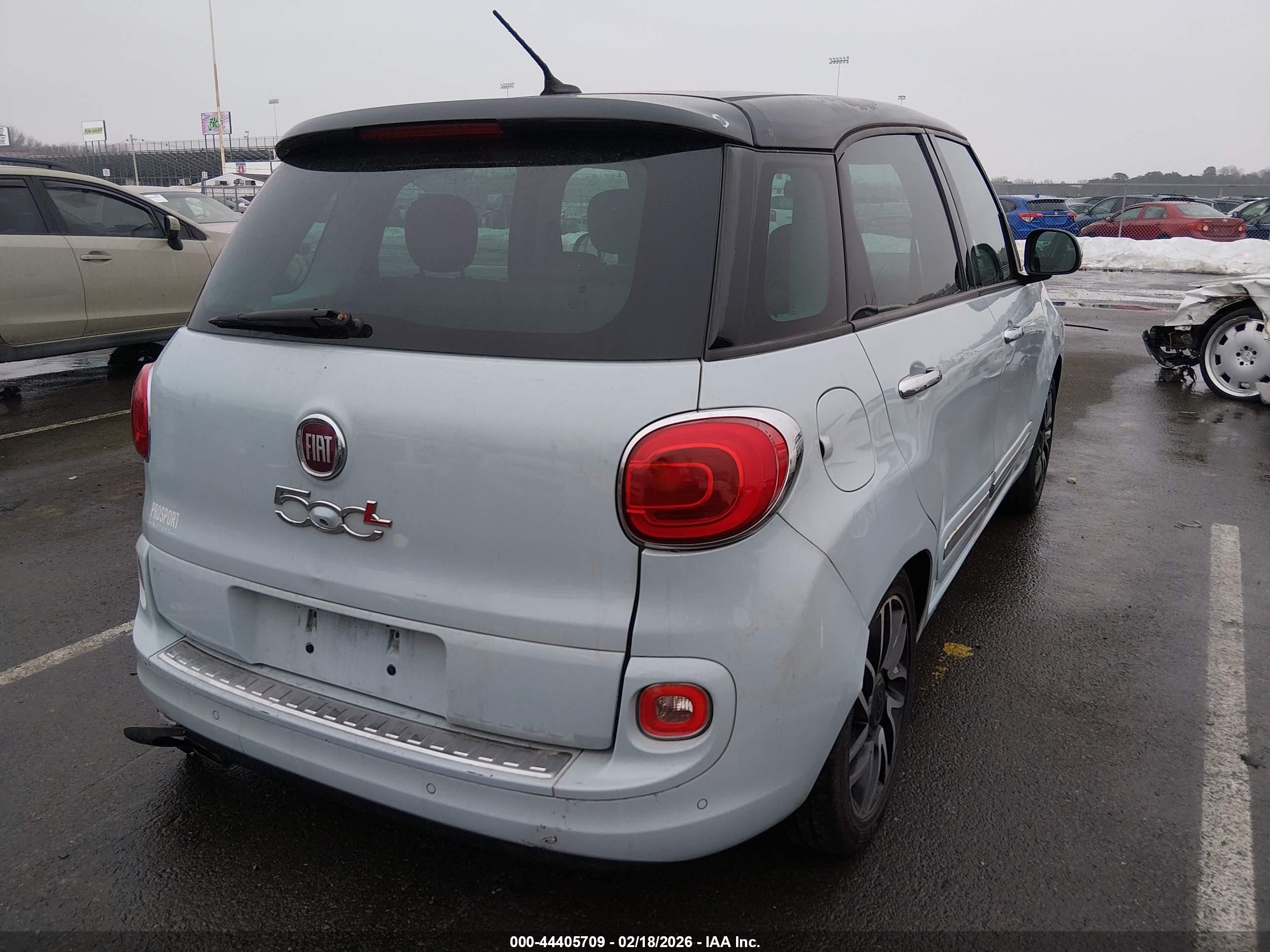 FIAT 500L image 4