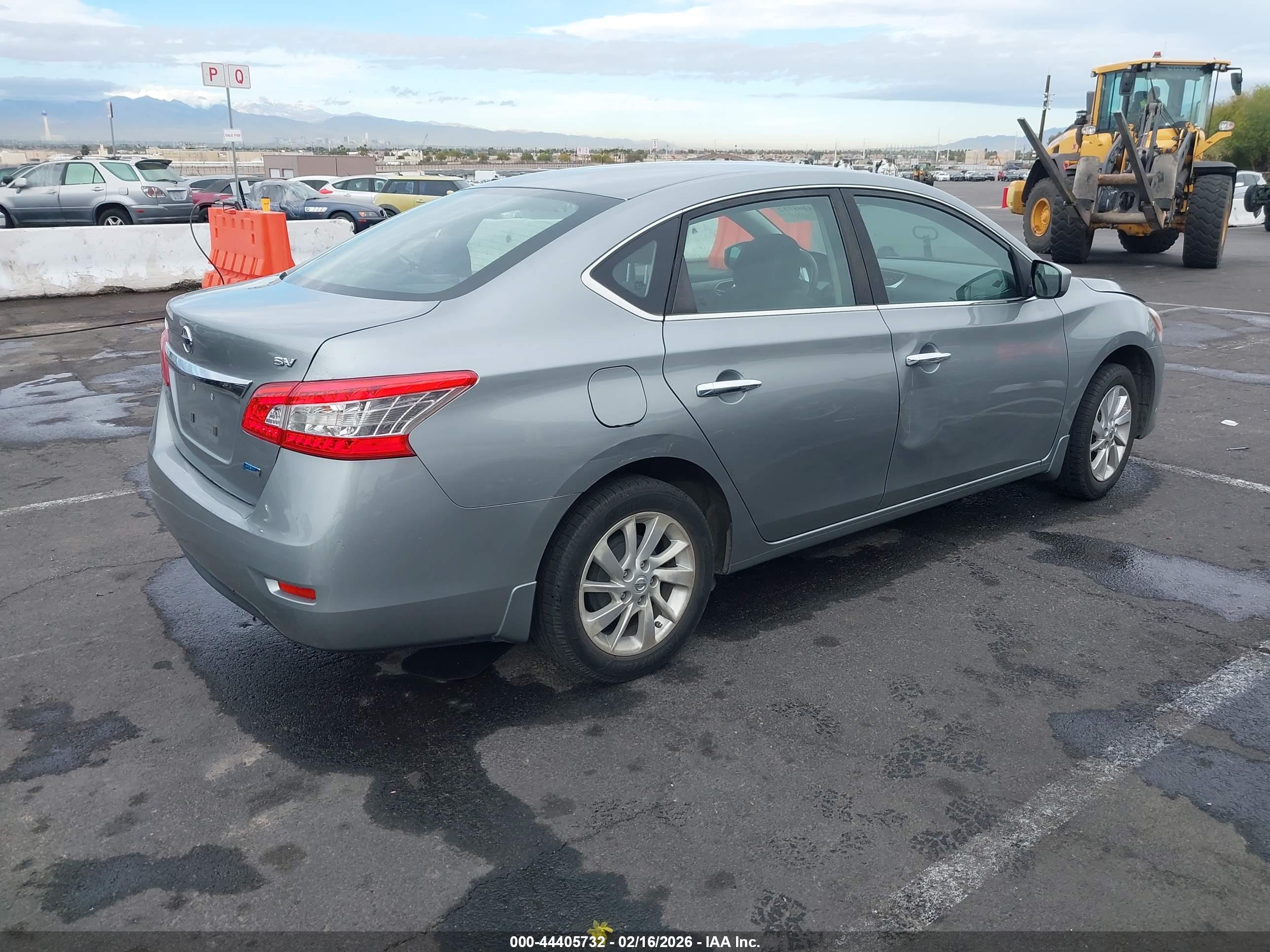 NISSAN SENTRA image 4