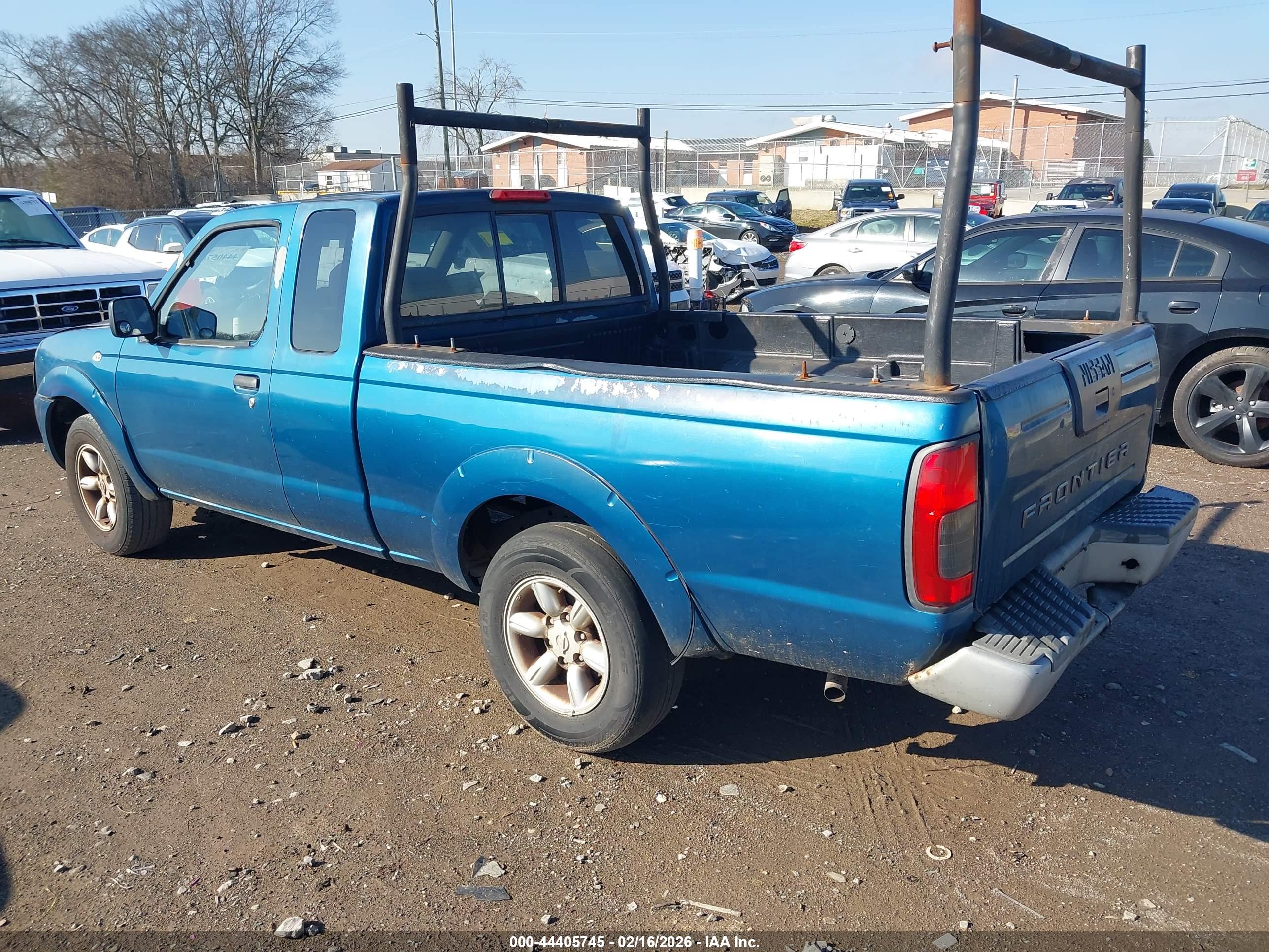 NISSAN FRONTIER image 3
