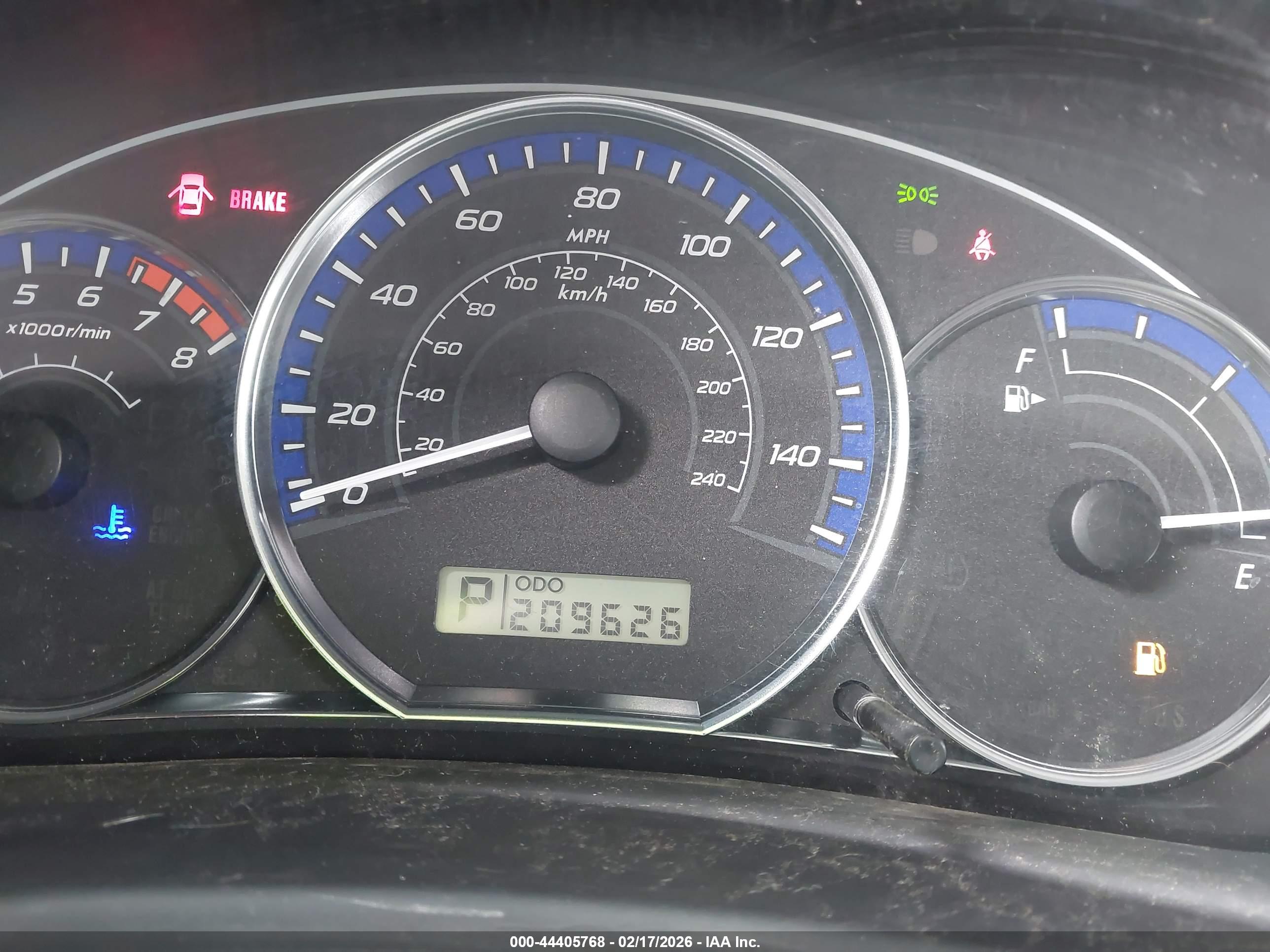 SUBARU FORESTER image 7
