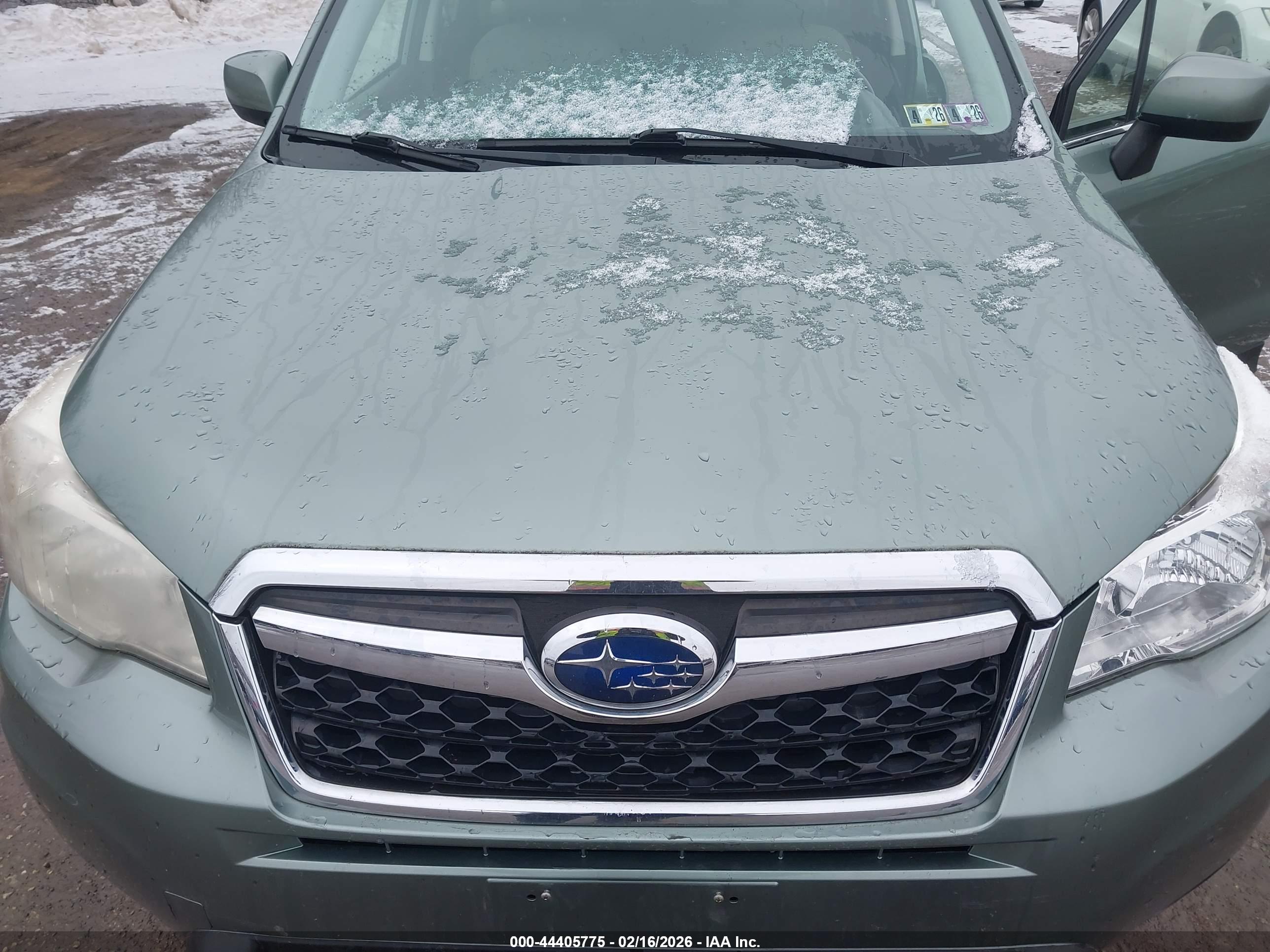 SUBARU FORESTER image 6