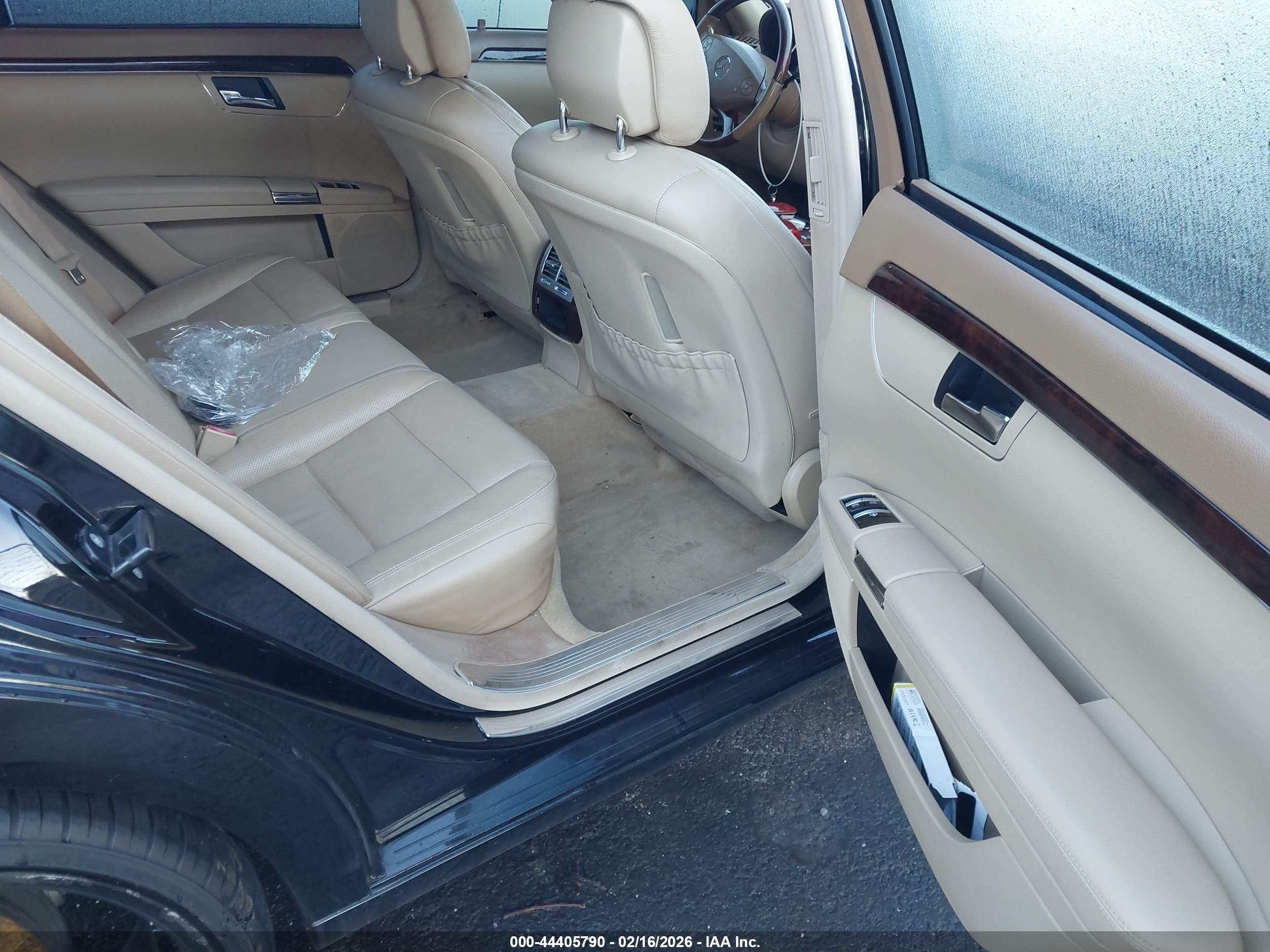 MERCEDES-BENZ S image 8