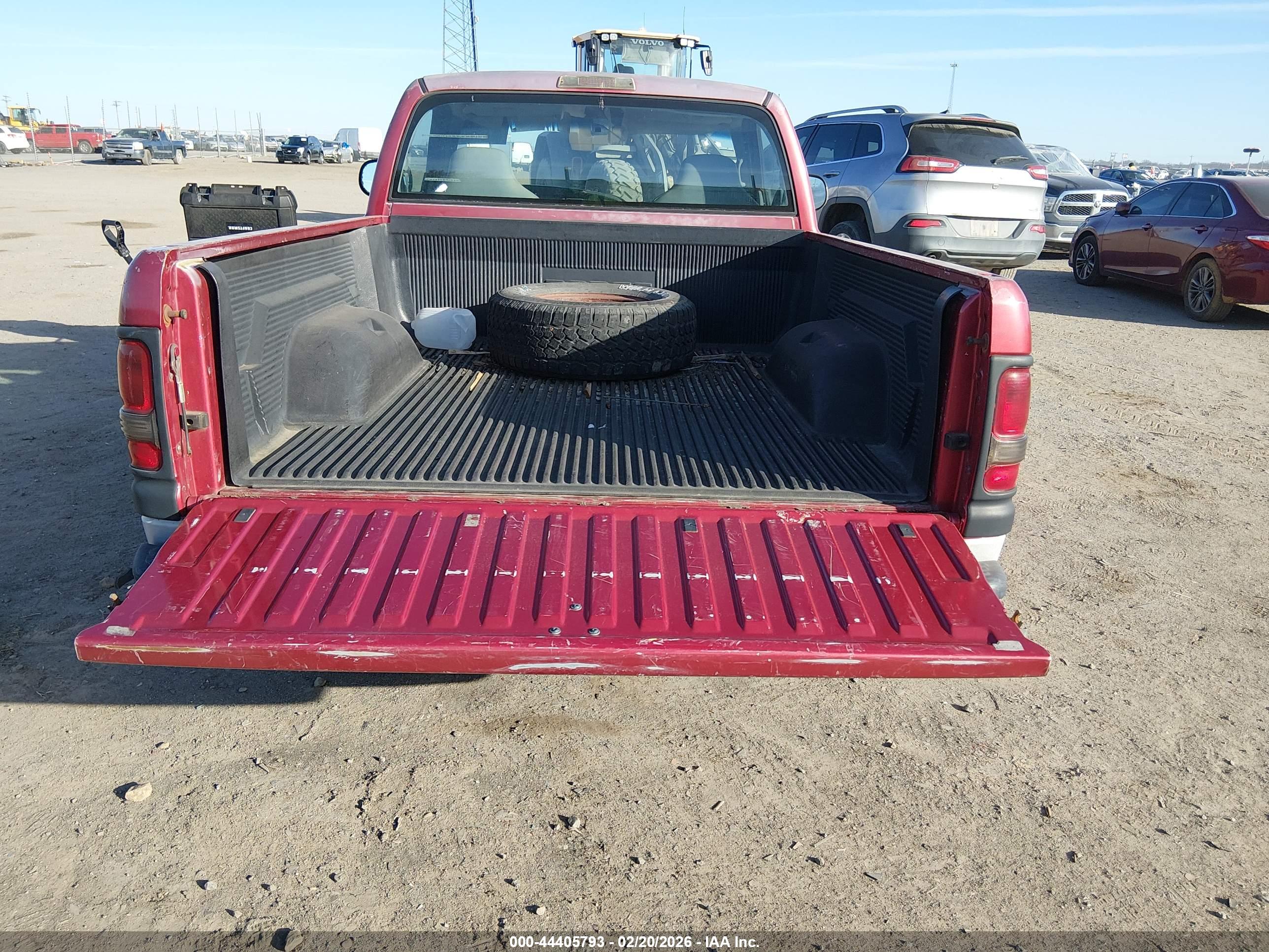 DODGE RAM image 8