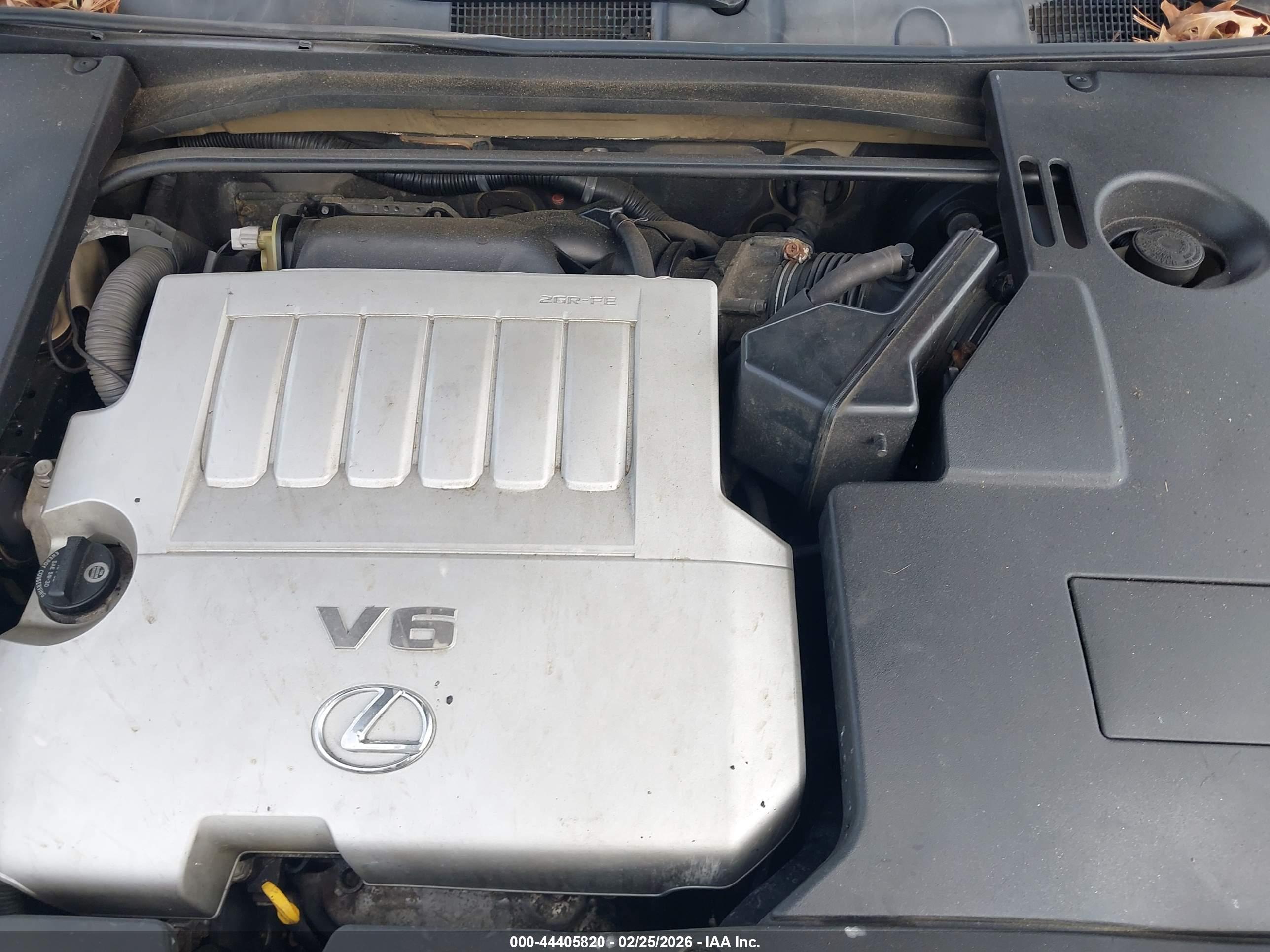LEXUS ES image 10