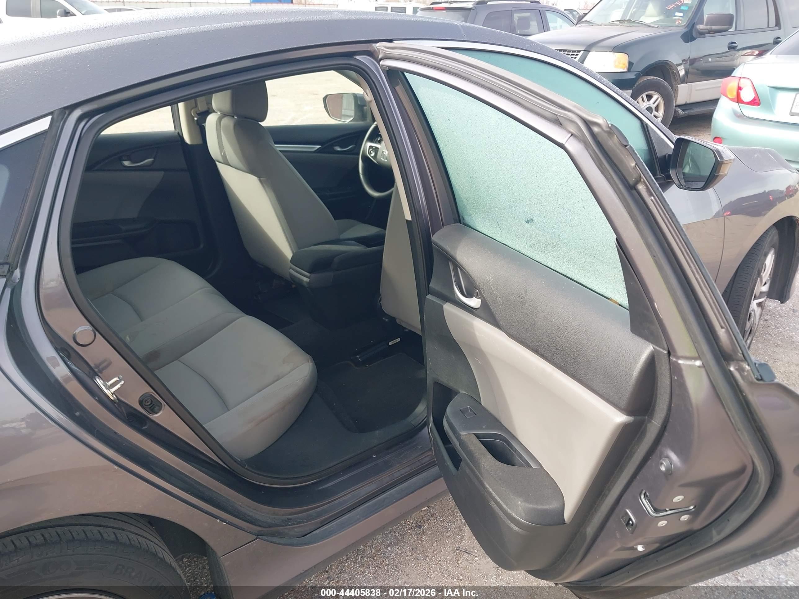 HONDA CIVIC image 8