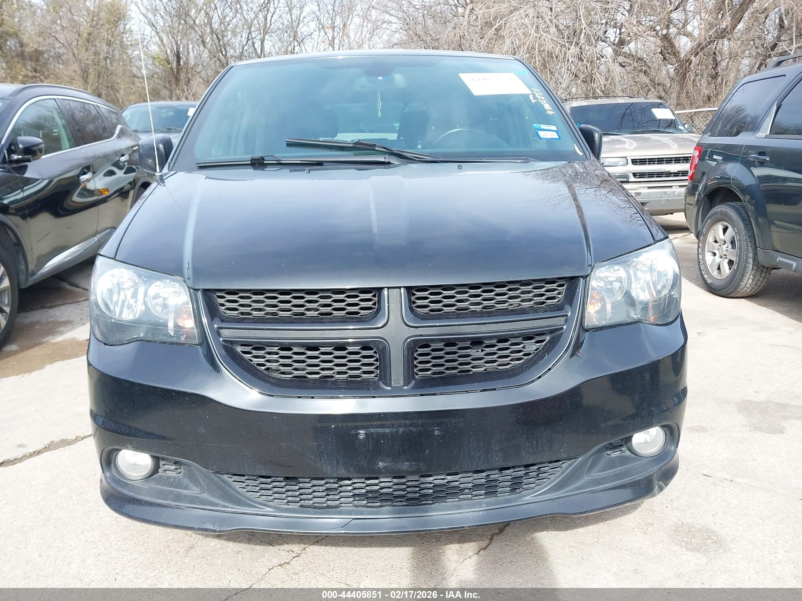 DODGE GRAND image 6