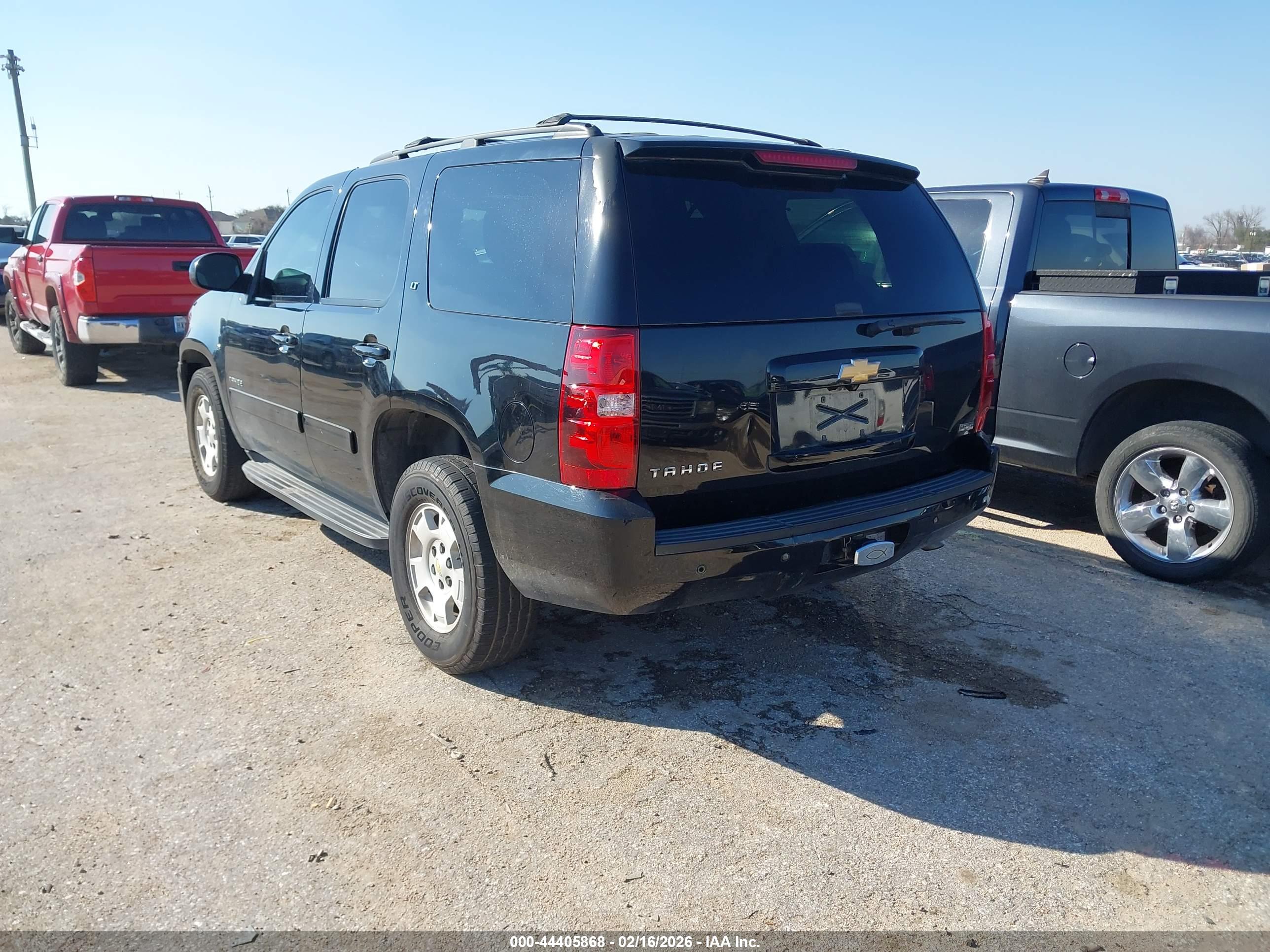 CHEVROLET TAHOE image 3