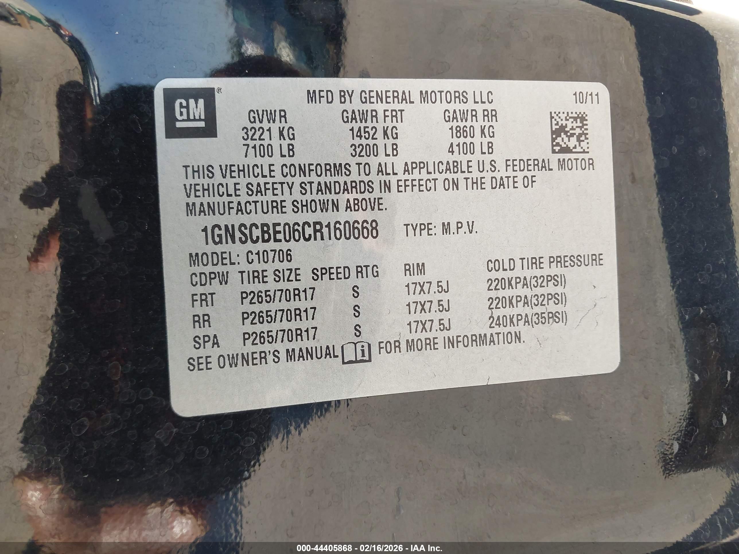 CHEVROLET TAHOE image 9