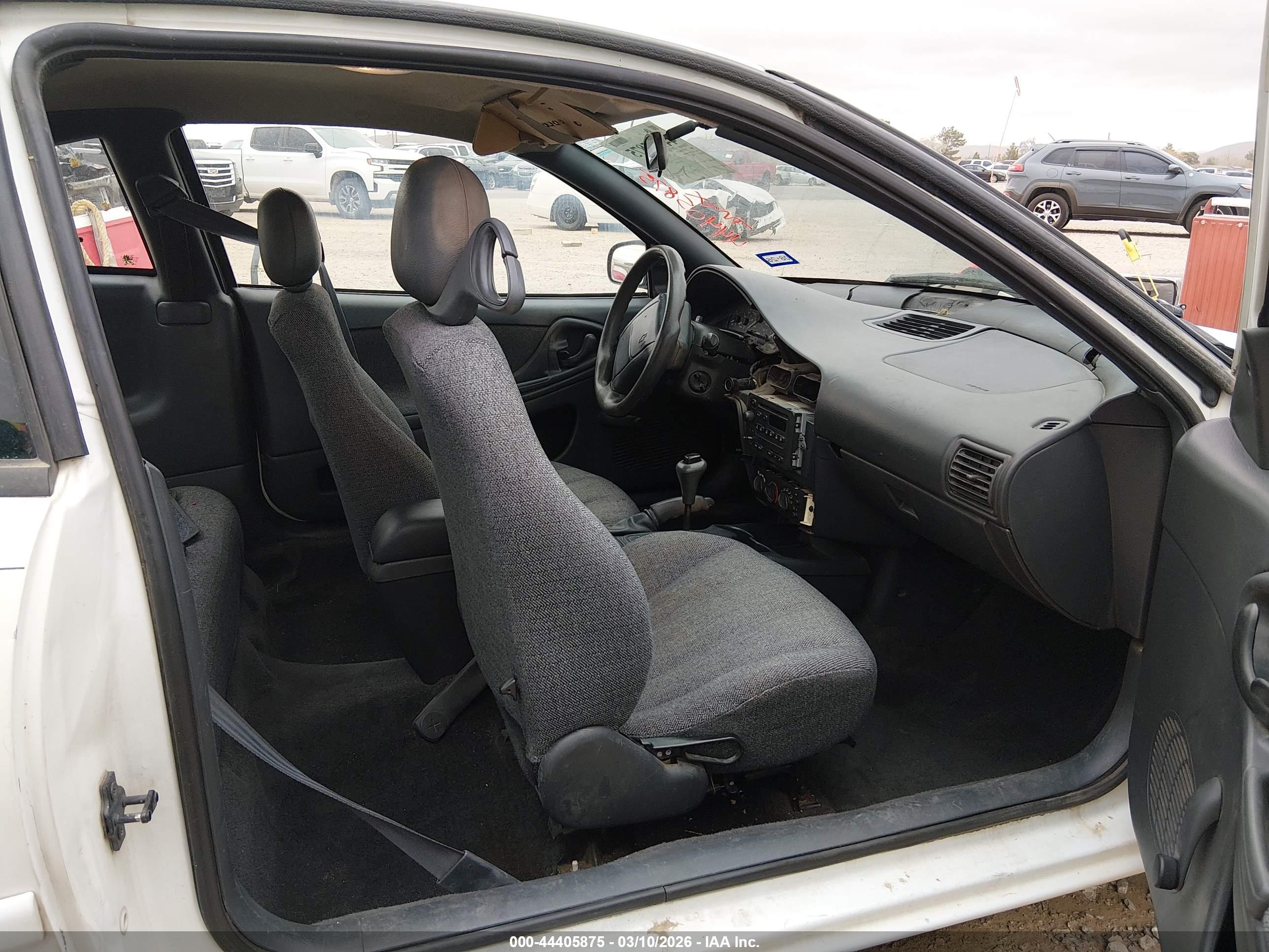 CHEVROLET CAVALIER image 5