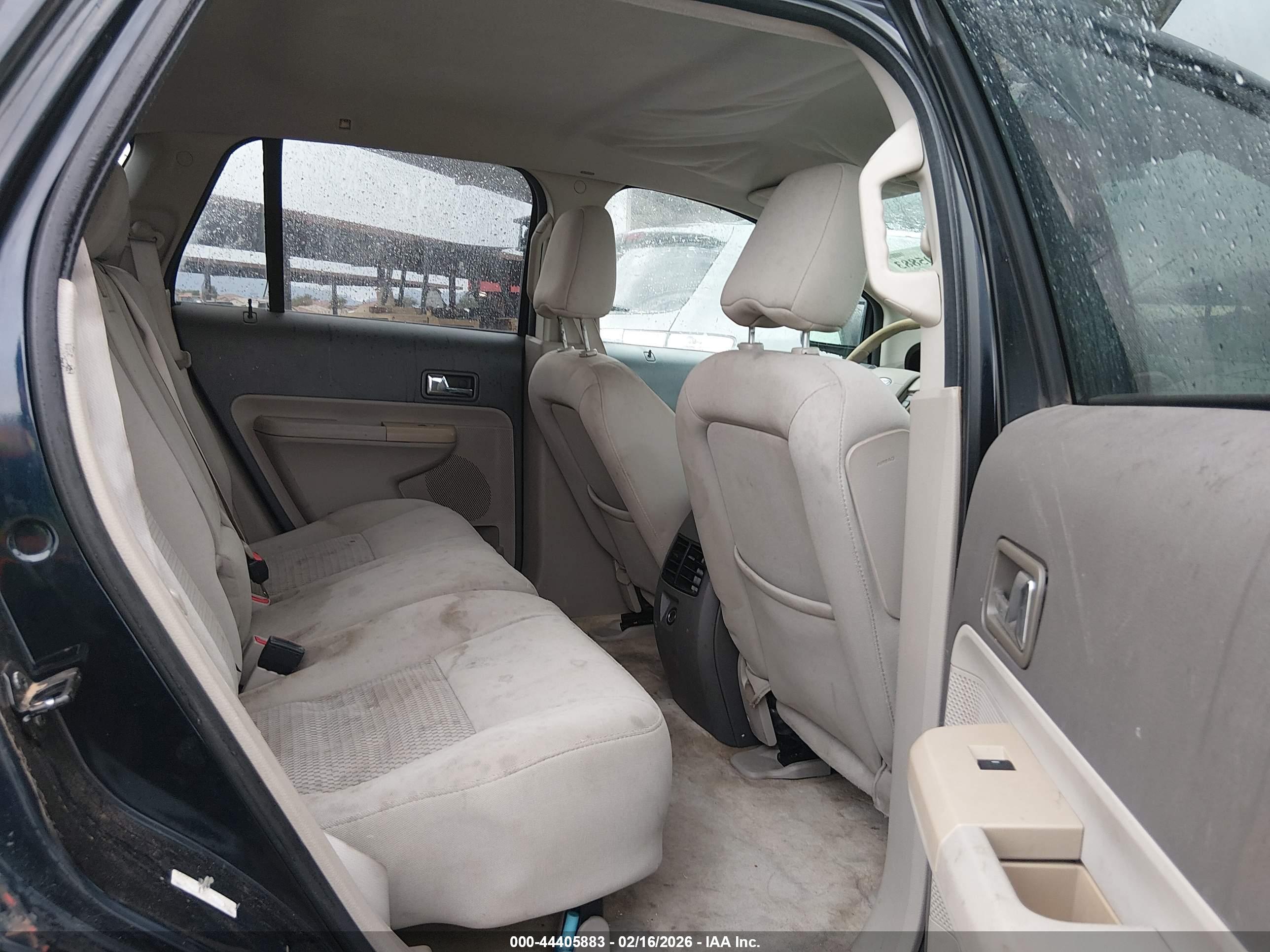 FORD EDGE image 8