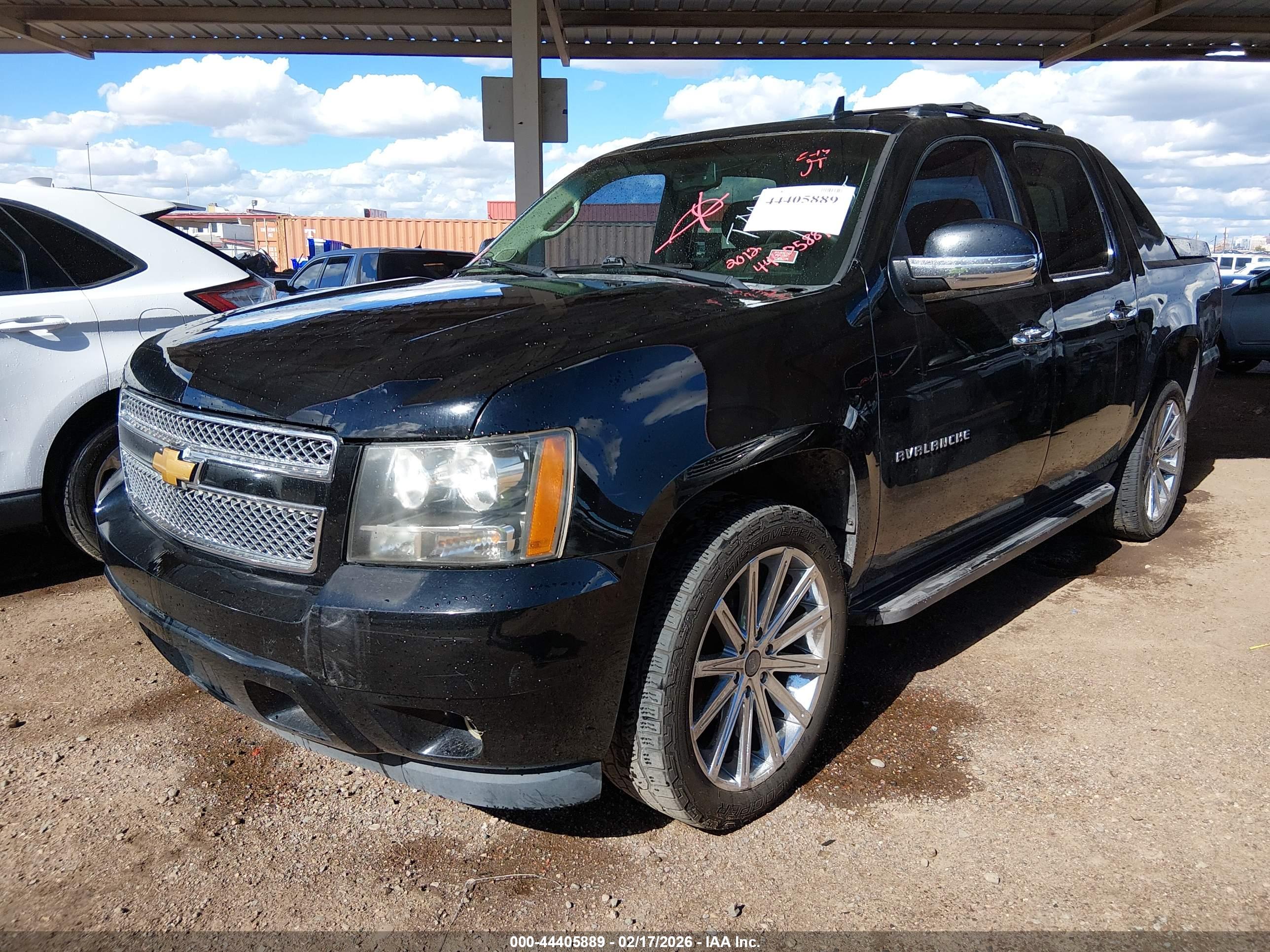 CHEVROLET AVALANCHE image 2