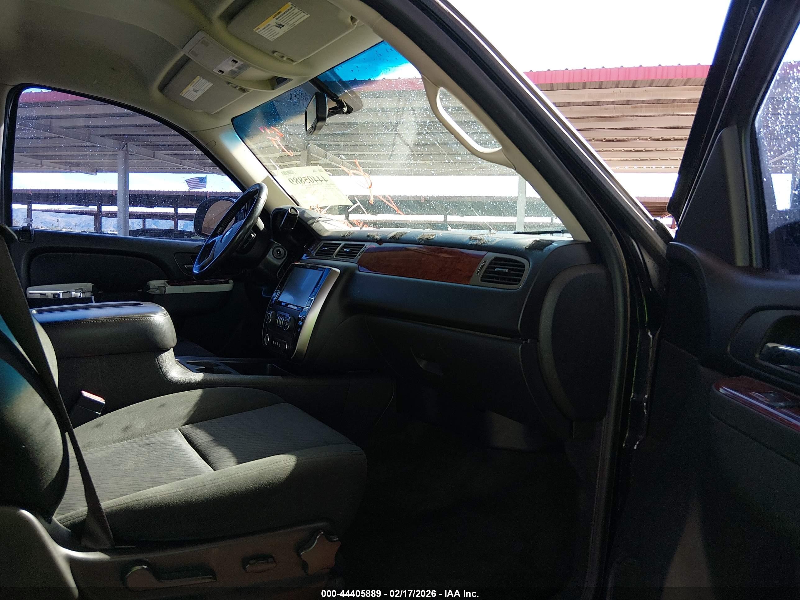 CHEVROLET AVALANCHE image 5