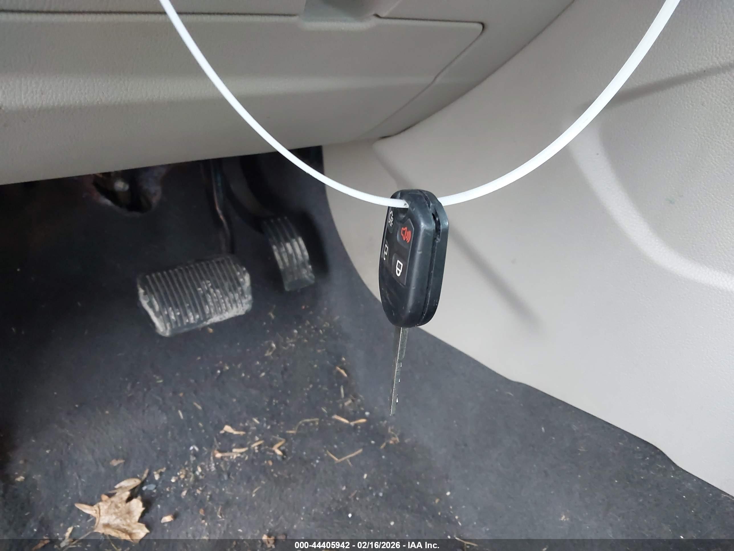 FORD FOCUS image 11