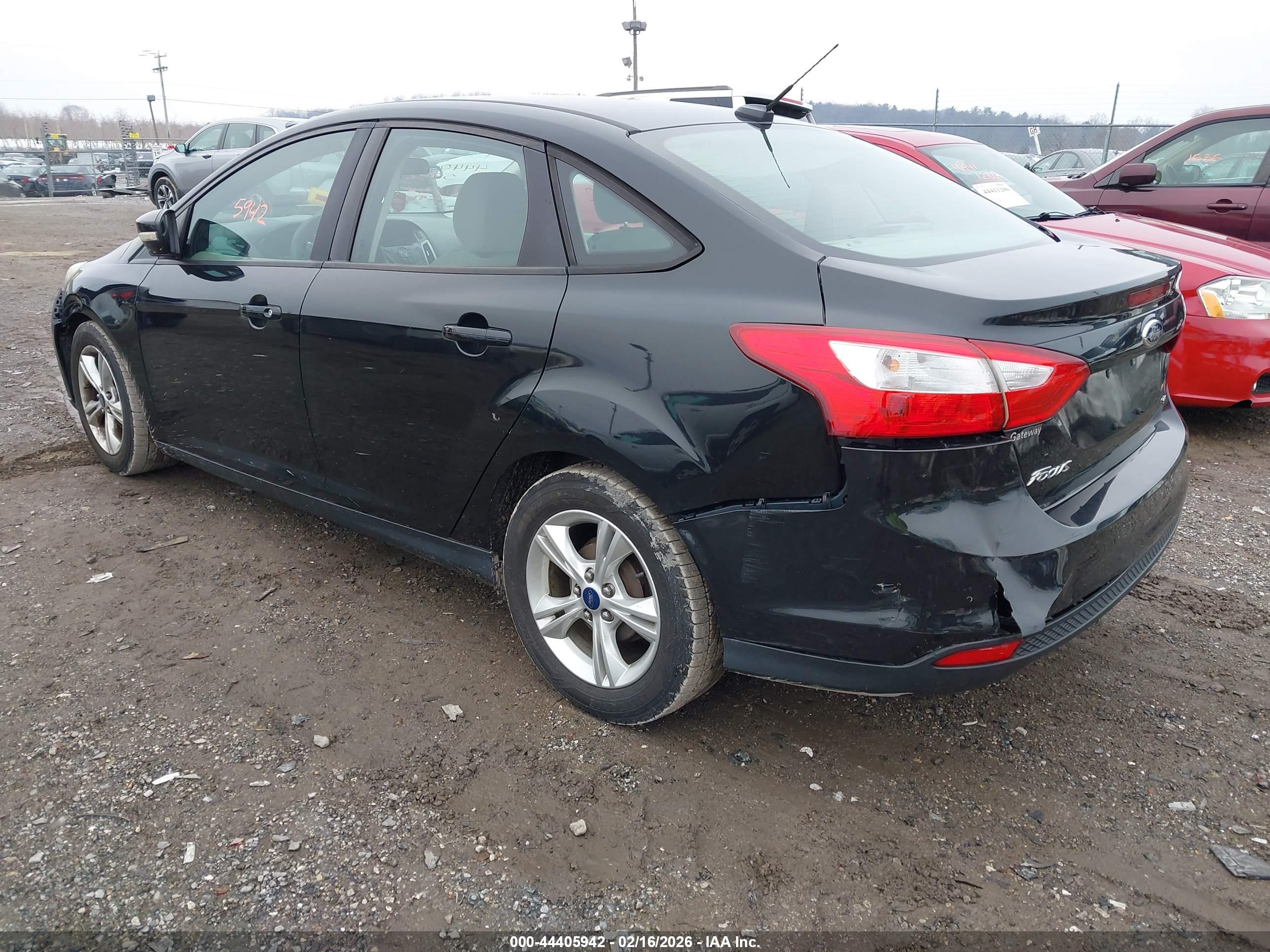 FORD FOCUS image 3