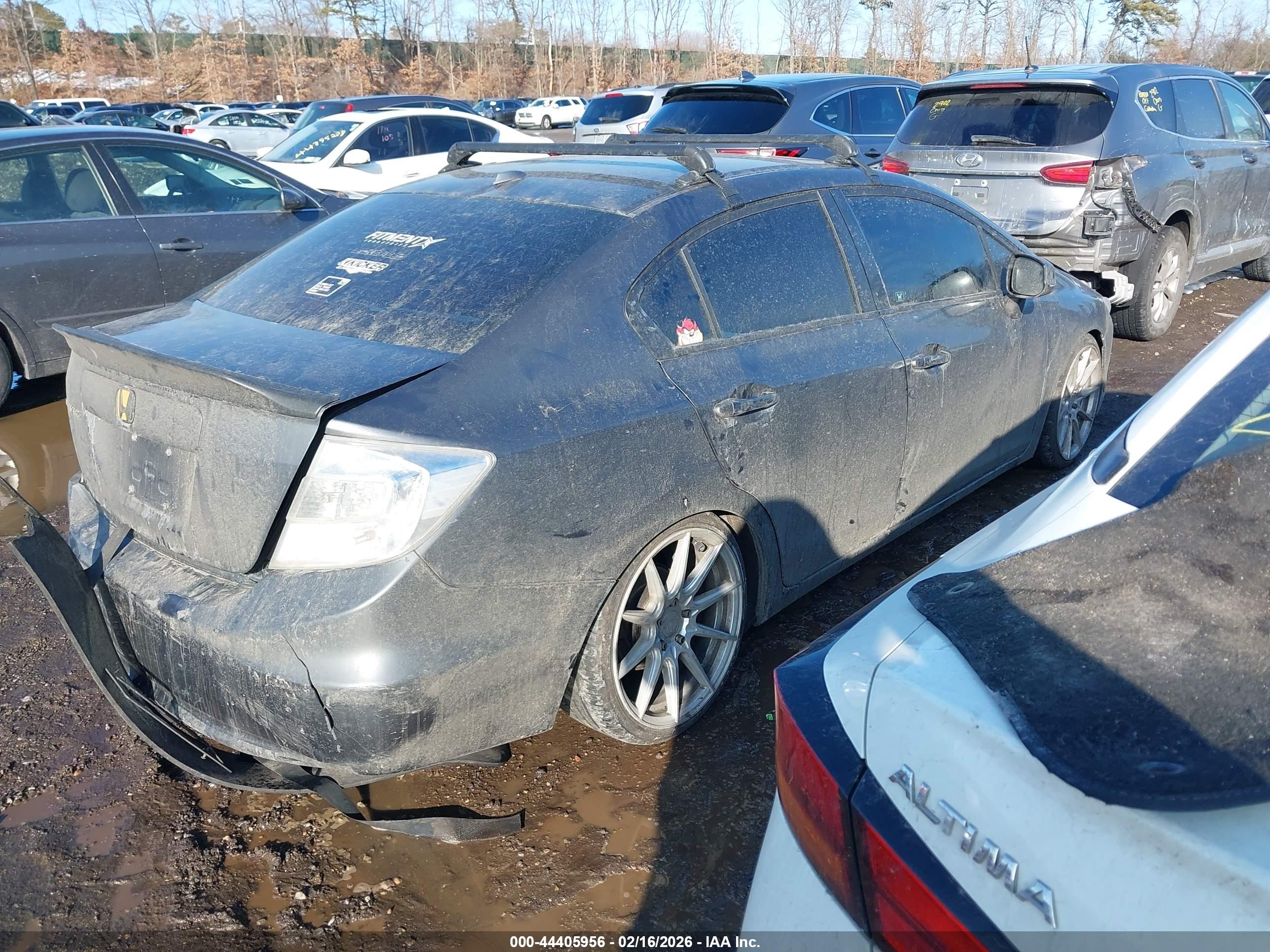 HONDA CIVIC image 4