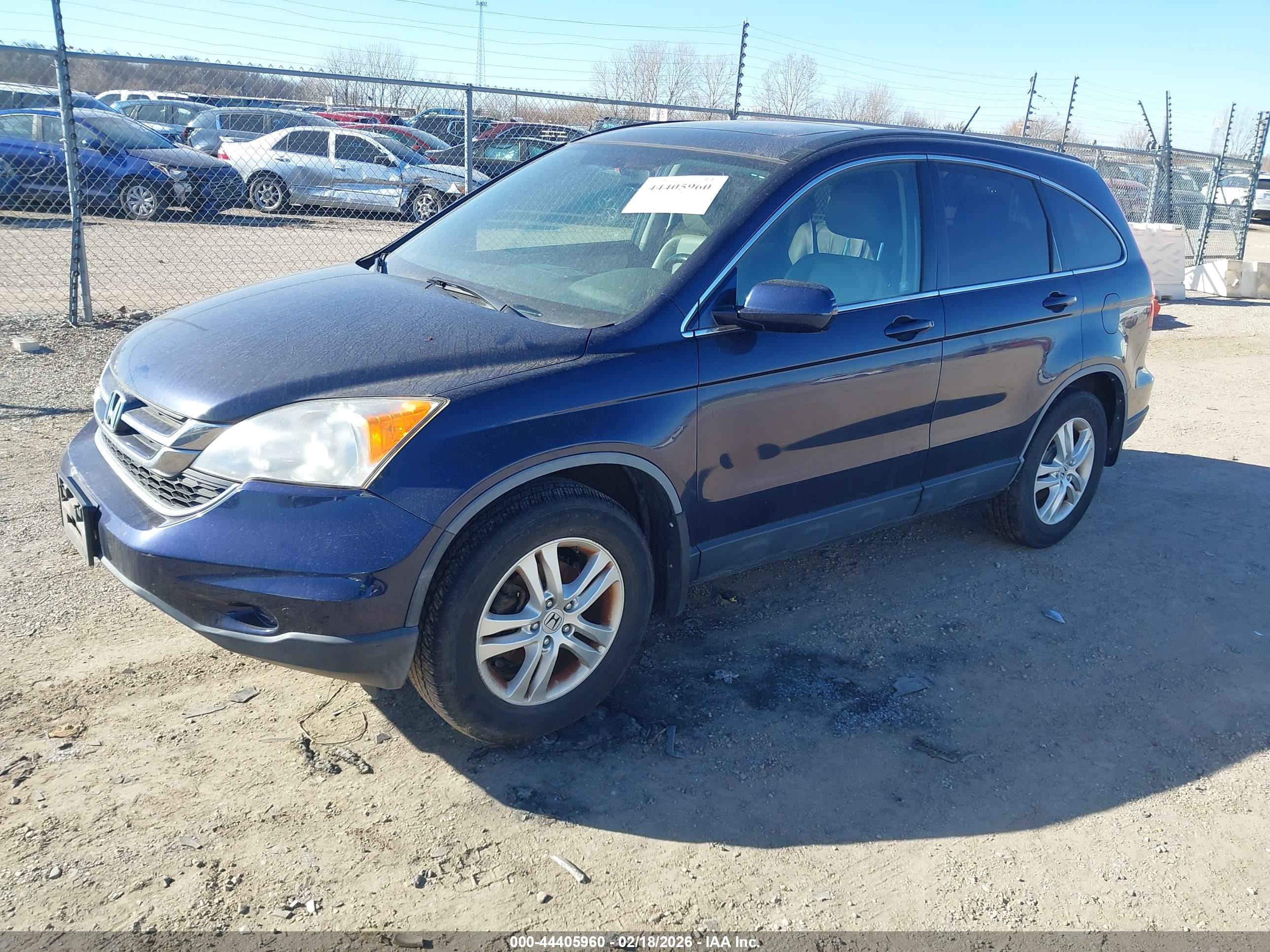 HONDA CR-V image 2
