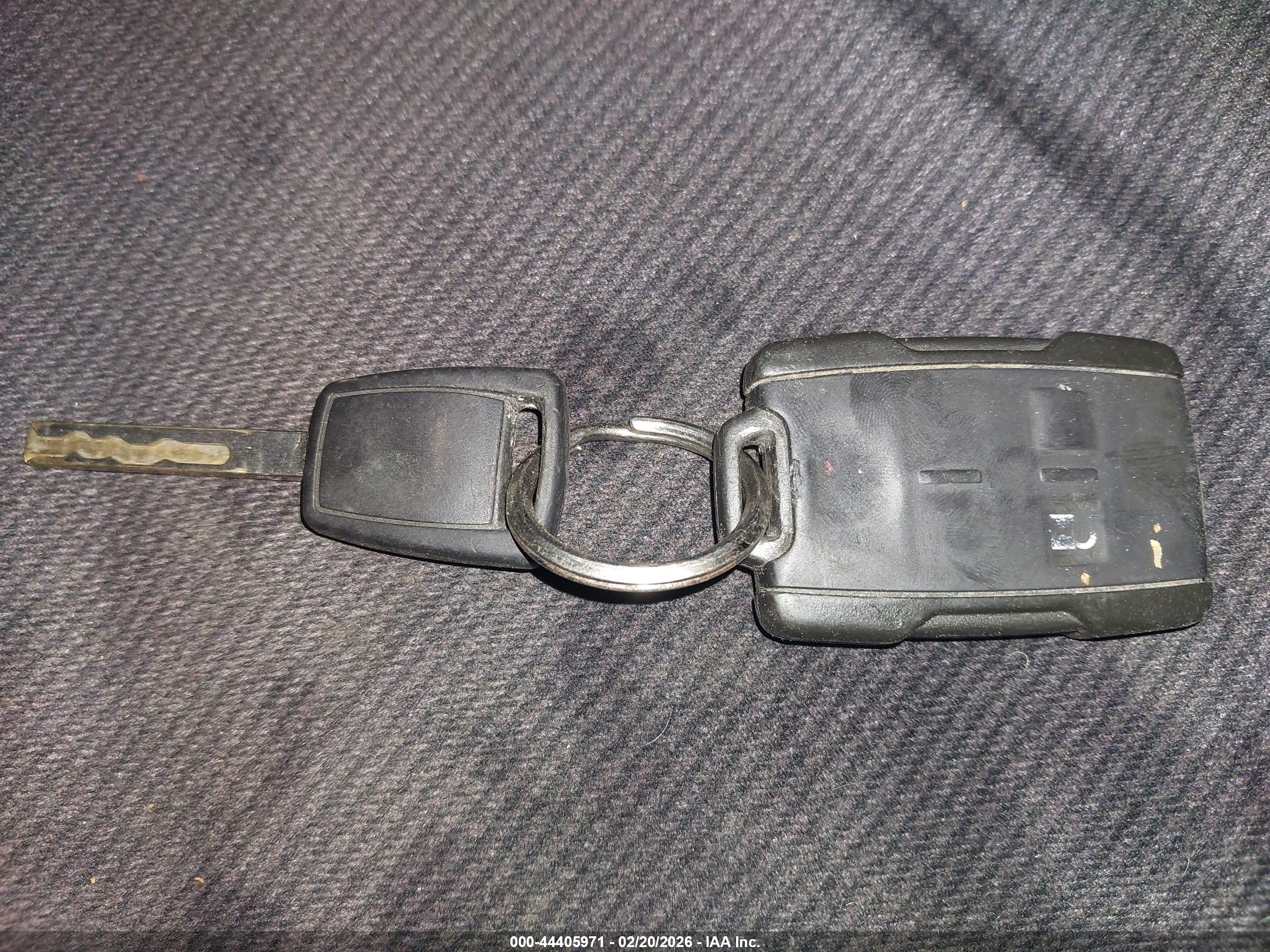 CHEVROLET SILVERADO image 11