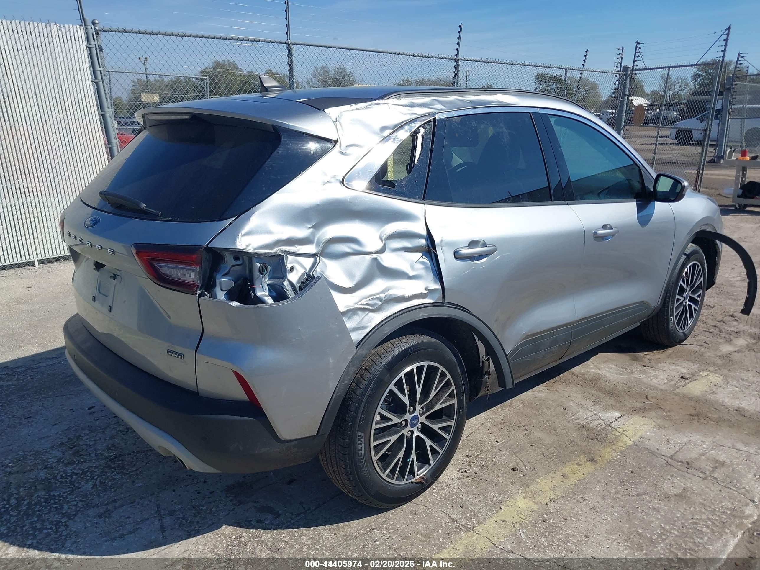FORD ESCAPE image 6