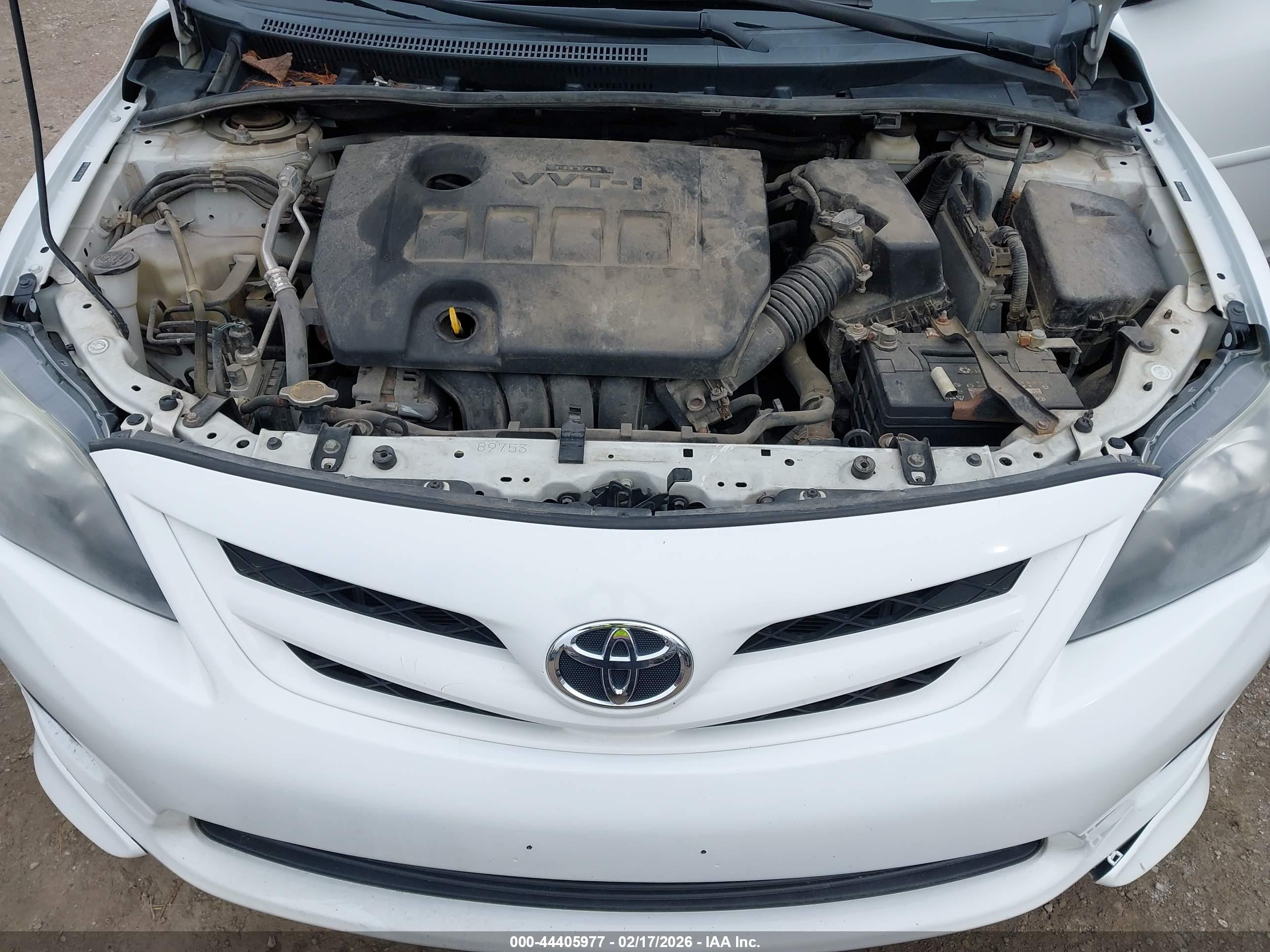 TOYOTA COROLLA image 10