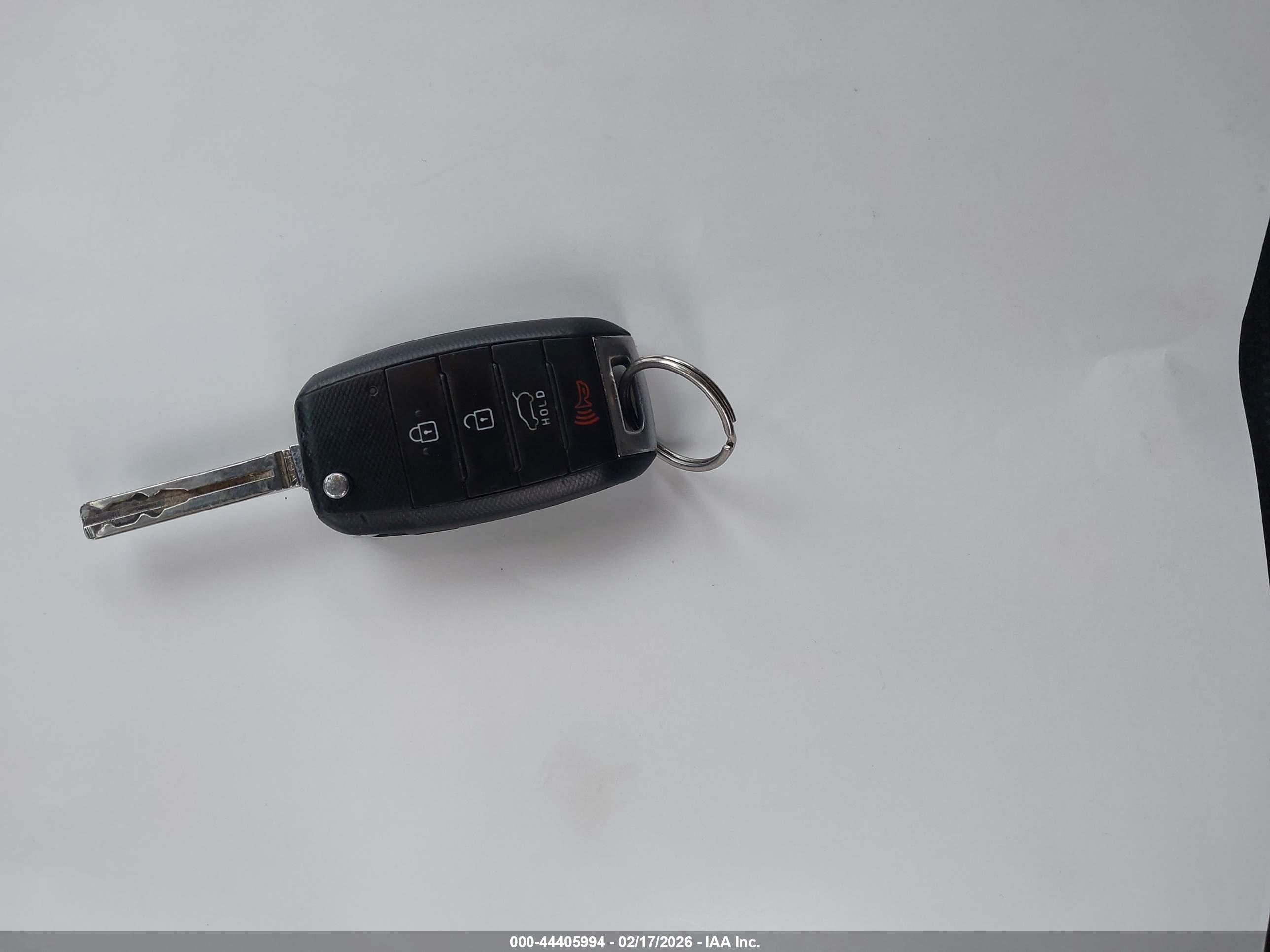 KIA SPORTAGE image 11