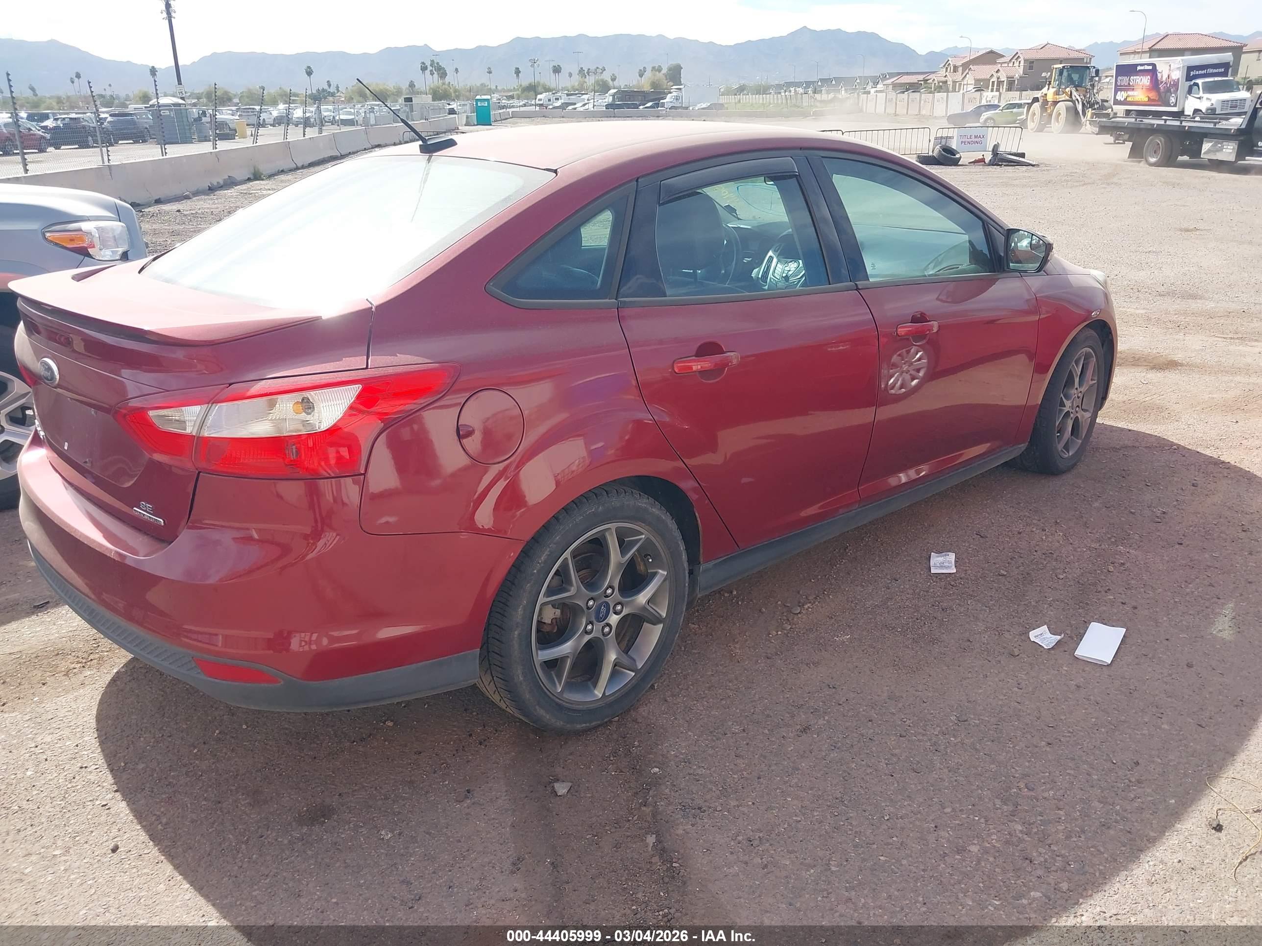 FORD FOCUS image 4