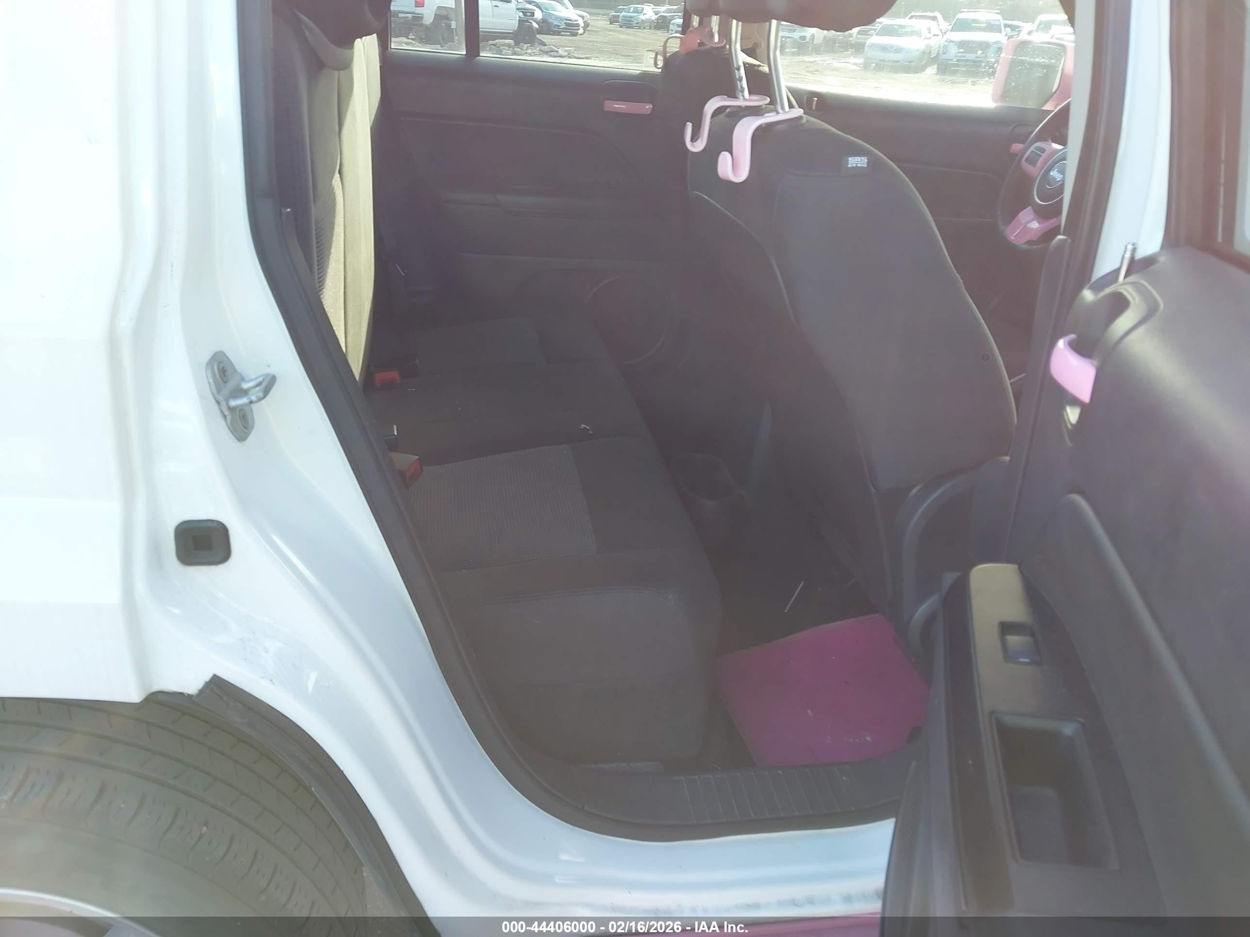 JEEP PATRIOT image 8