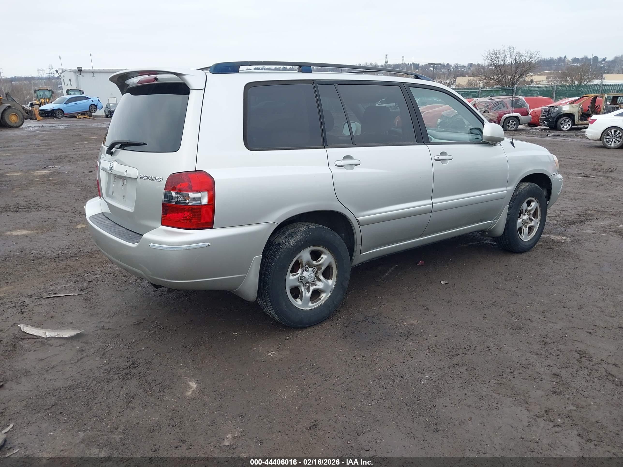 TOYOTA HIGHLANDER image 4