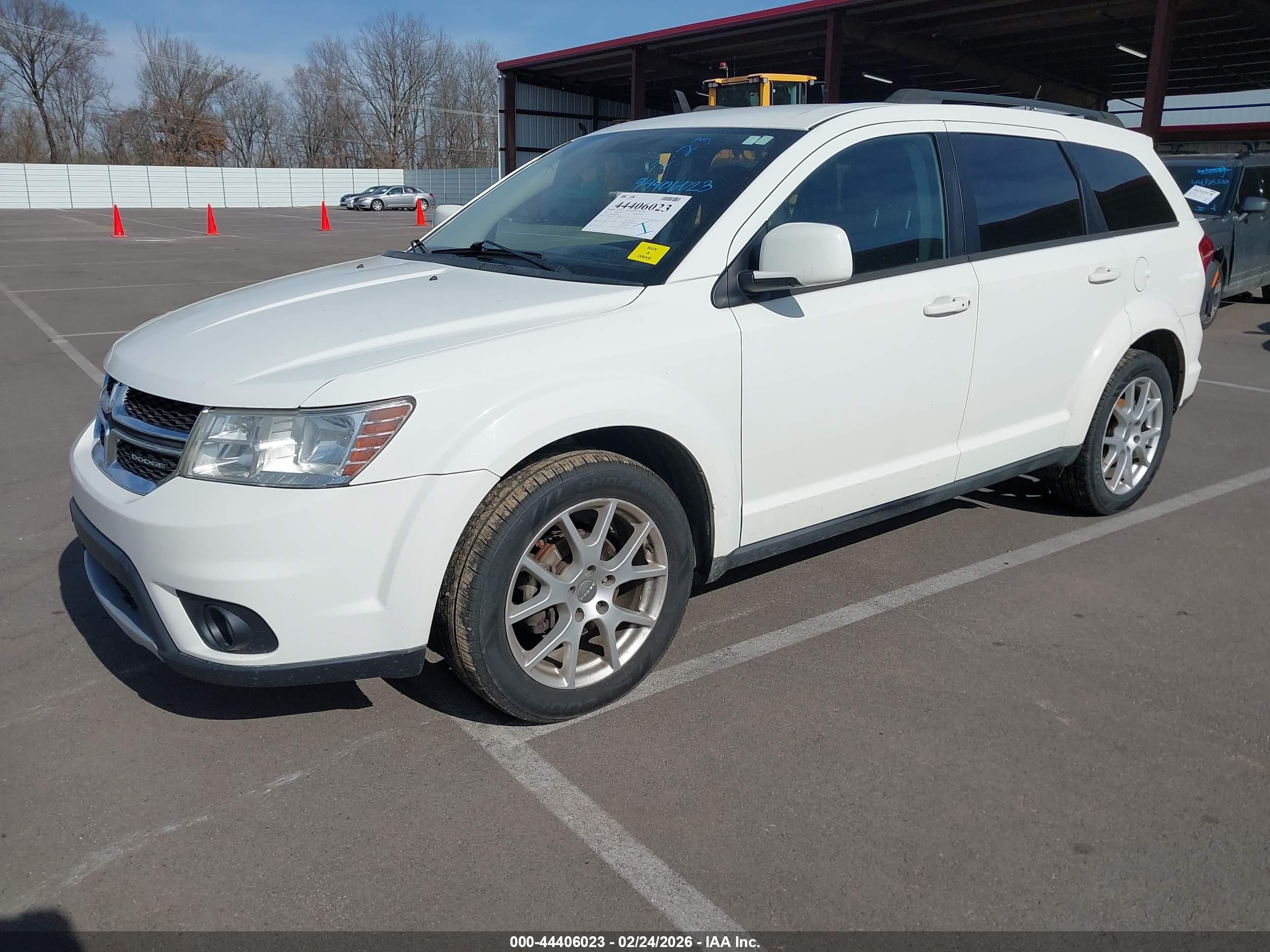 DODGE JOURNEY image 2