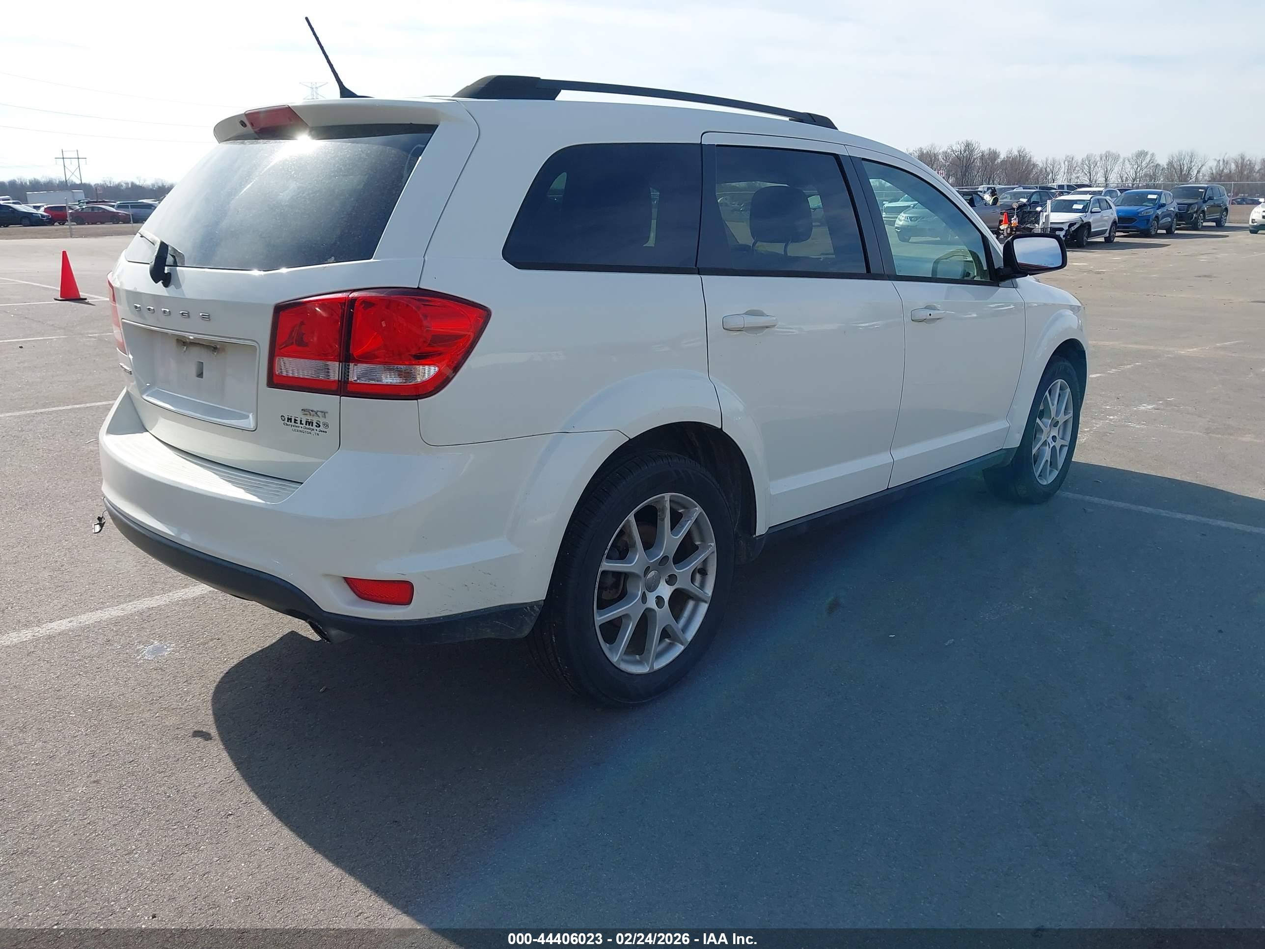 DODGE JOURNEY image 4
