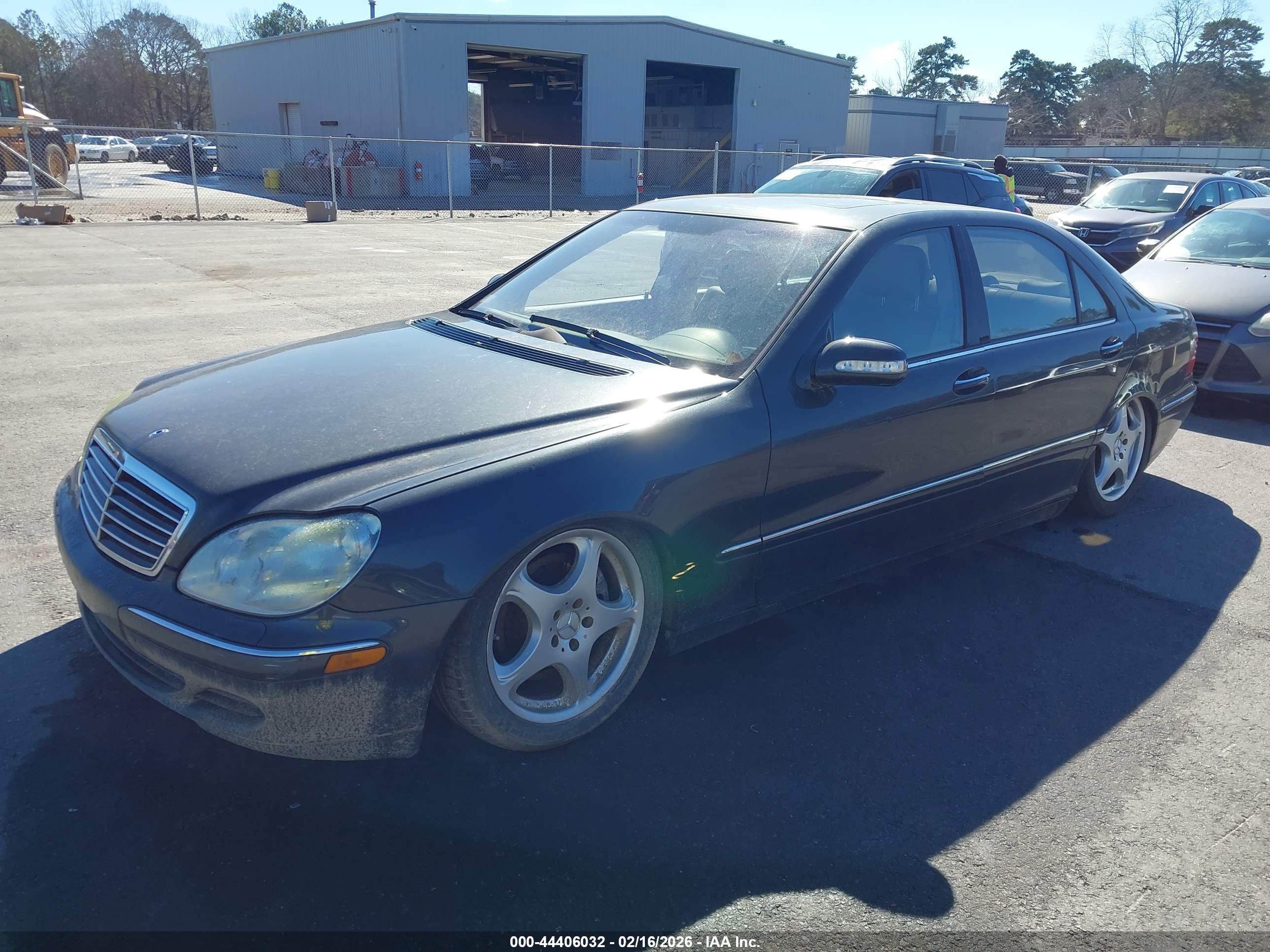 MERCEDES-BENZ S image 2