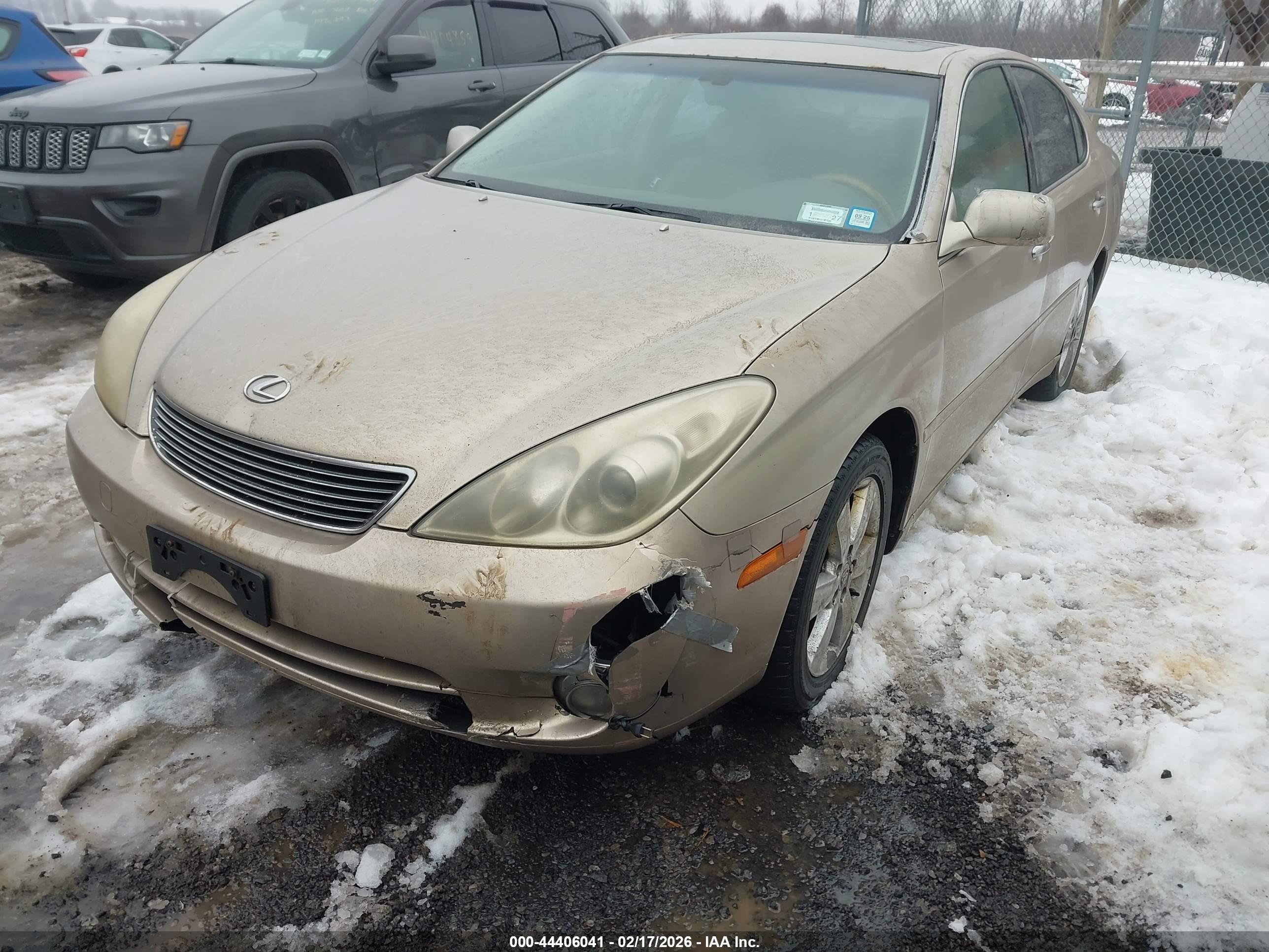 LEXUS ES image 6