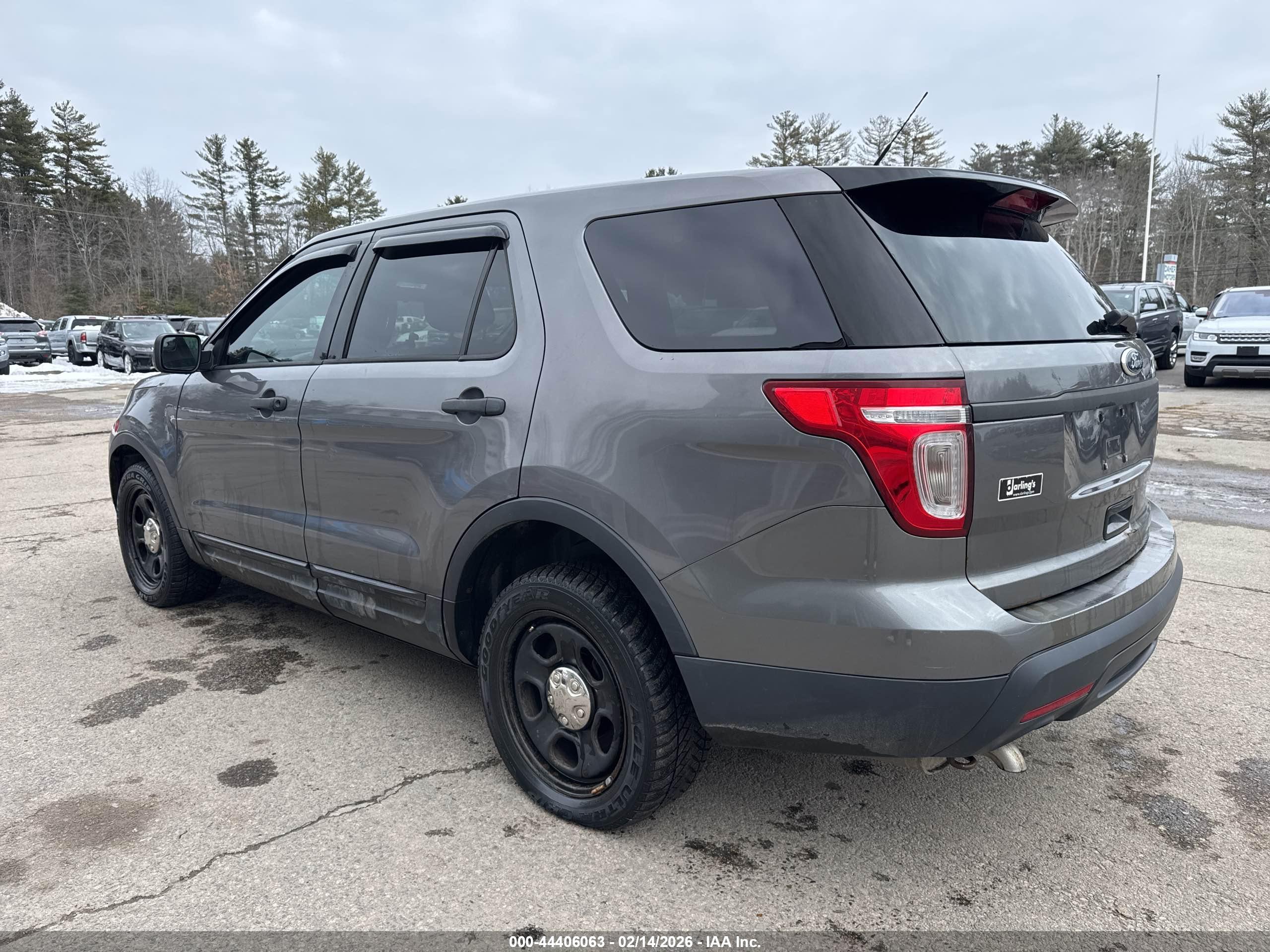 FORD UTILITY image 3
