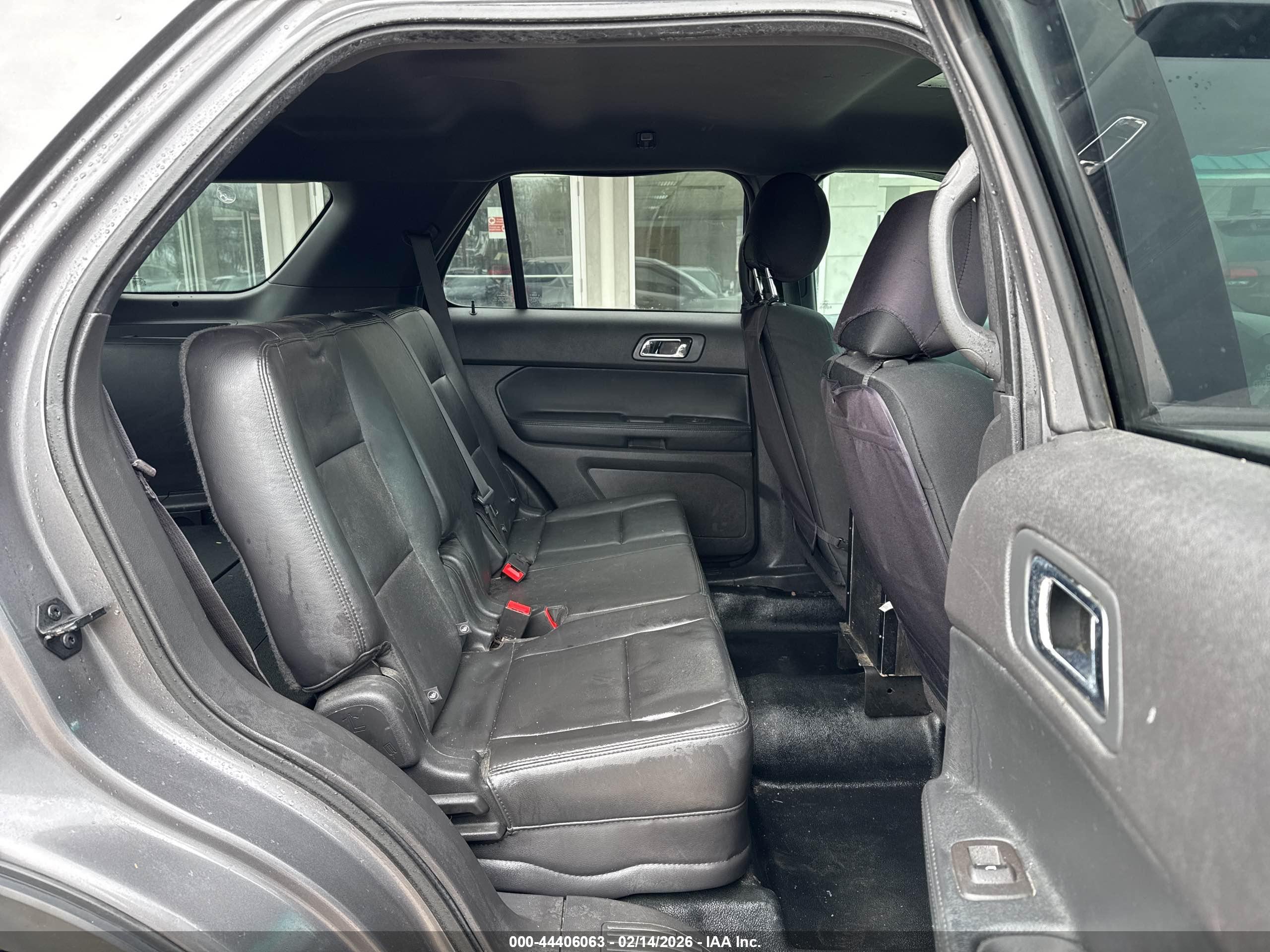 FORD UTILITY image 8
