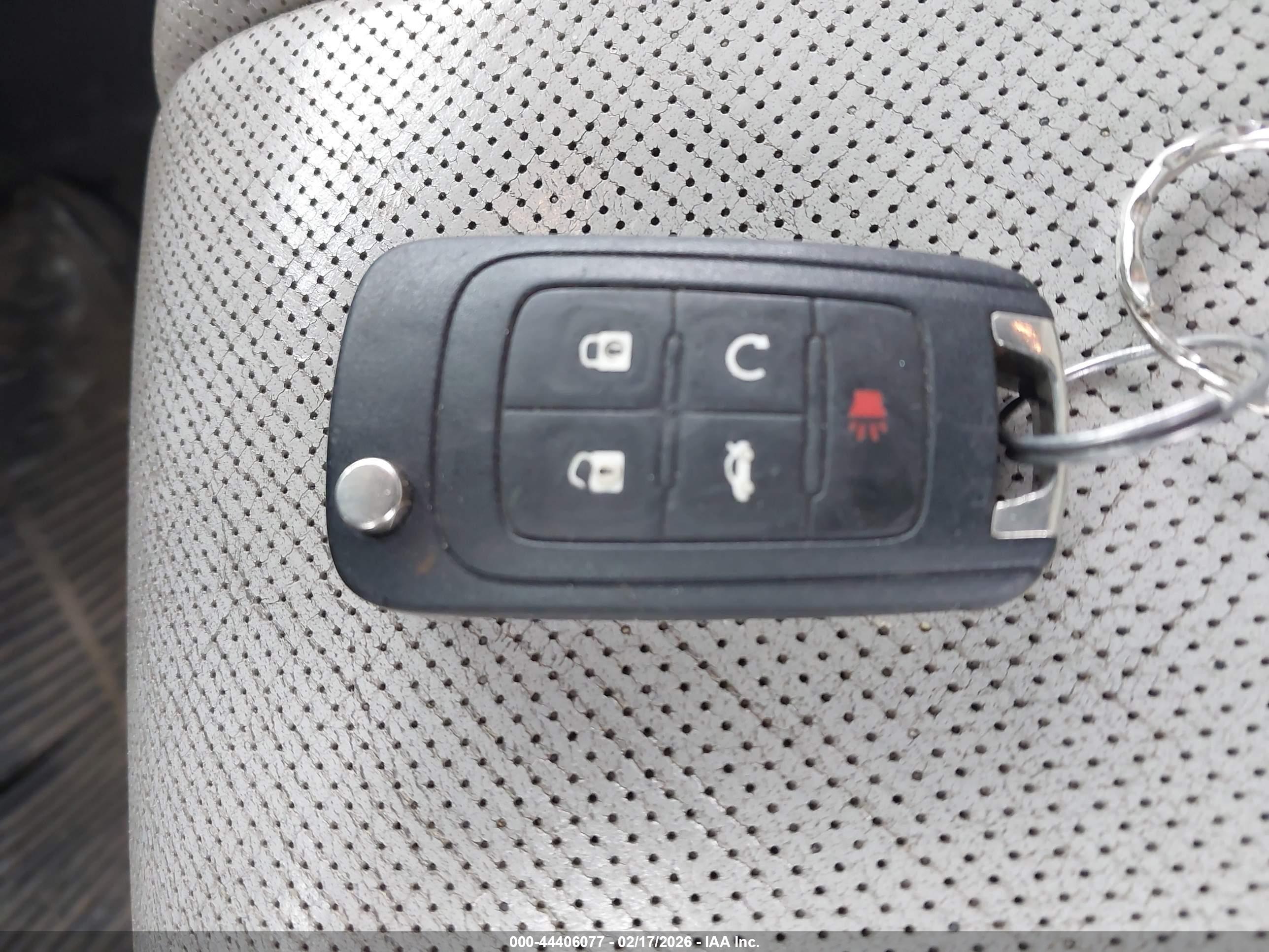 CHEVROLET EQUINOX image 11
