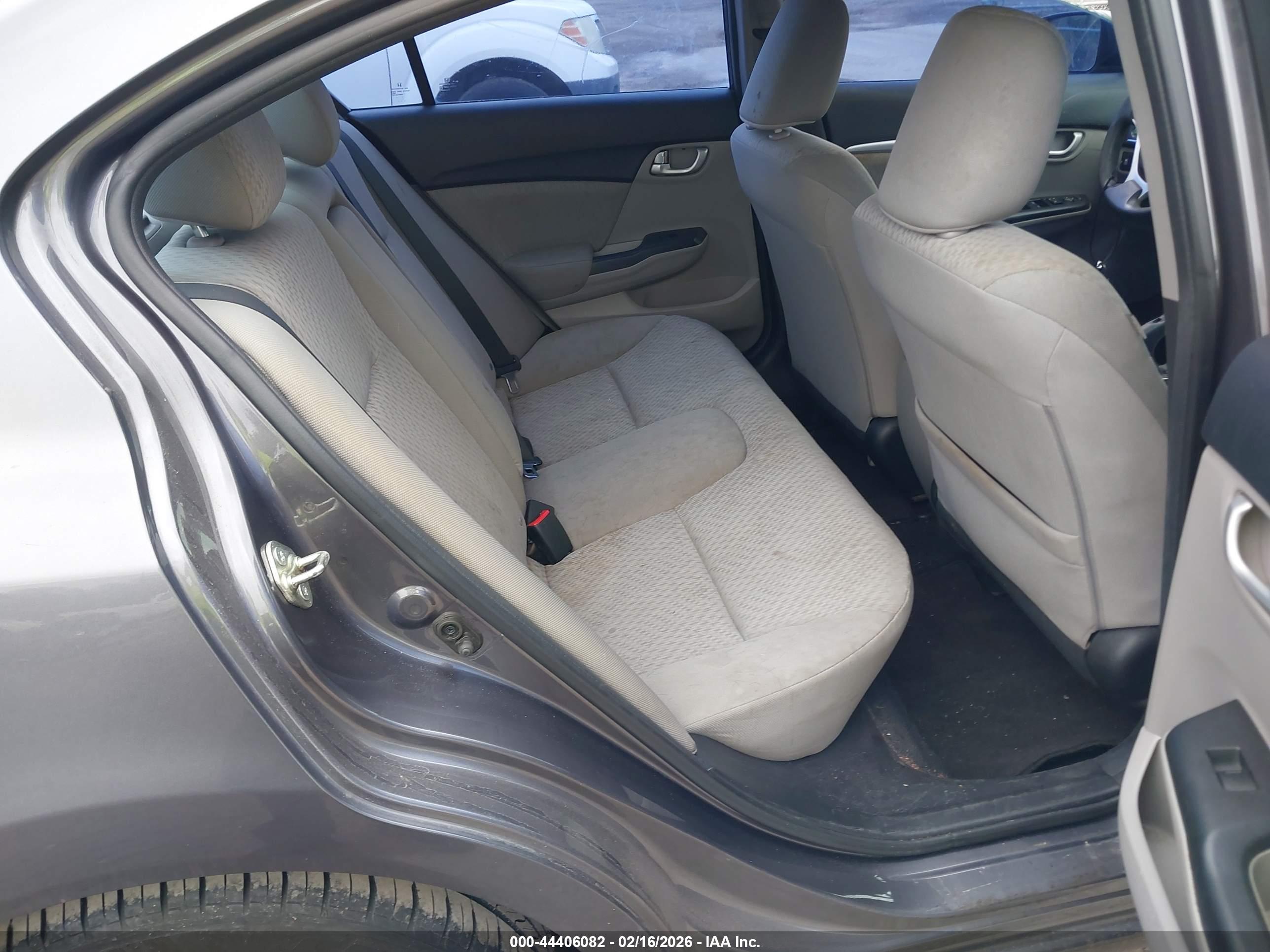 HONDA CIVIC image 8