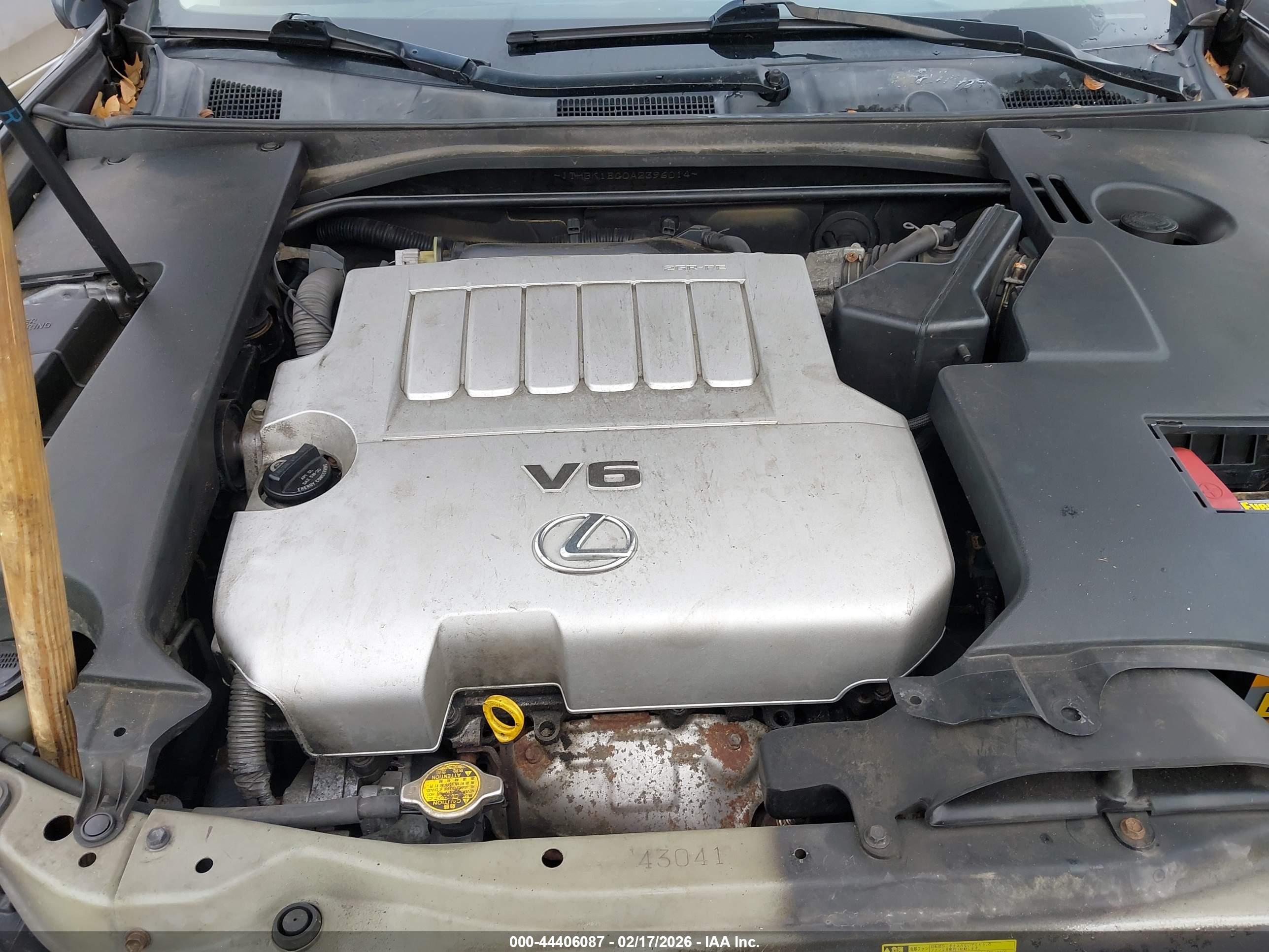 LEXUS ES image 10