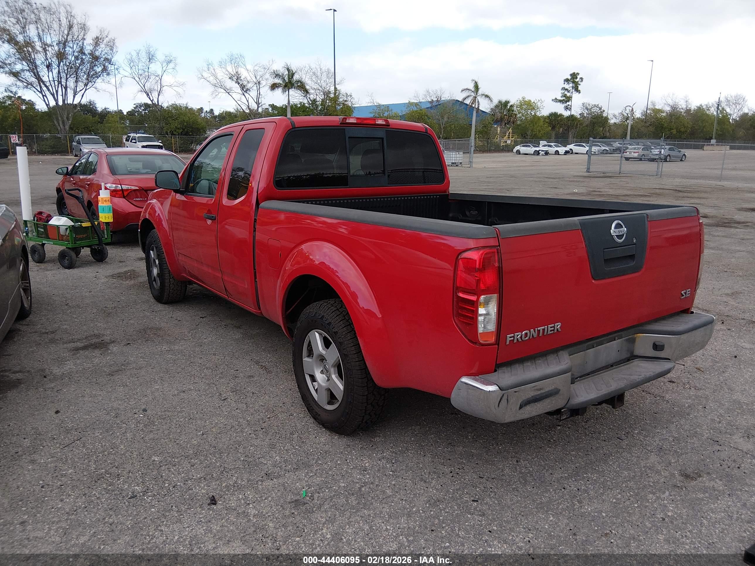NISSAN FRONTIER image 3