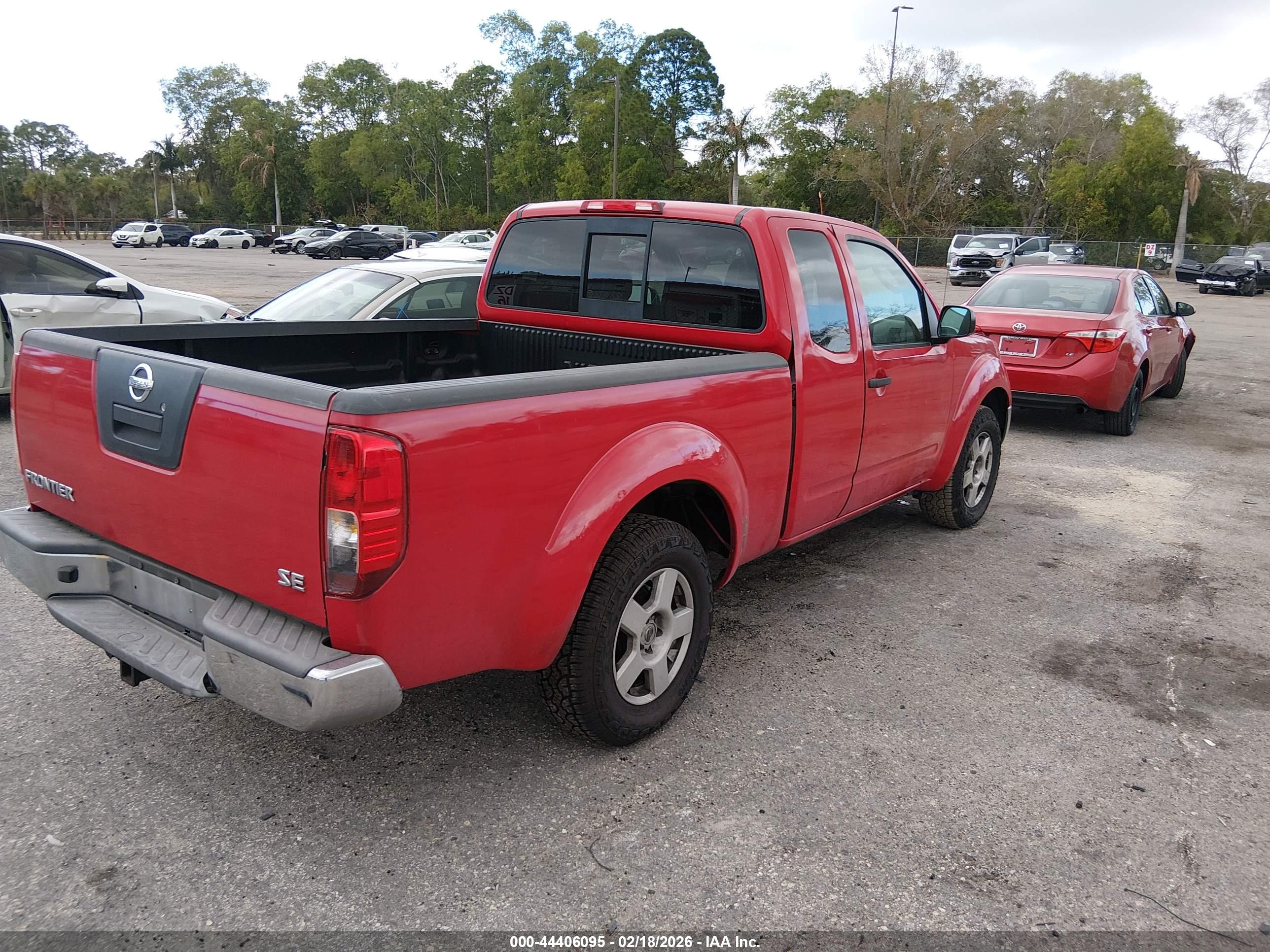 NISSAN FRONTIER image 4