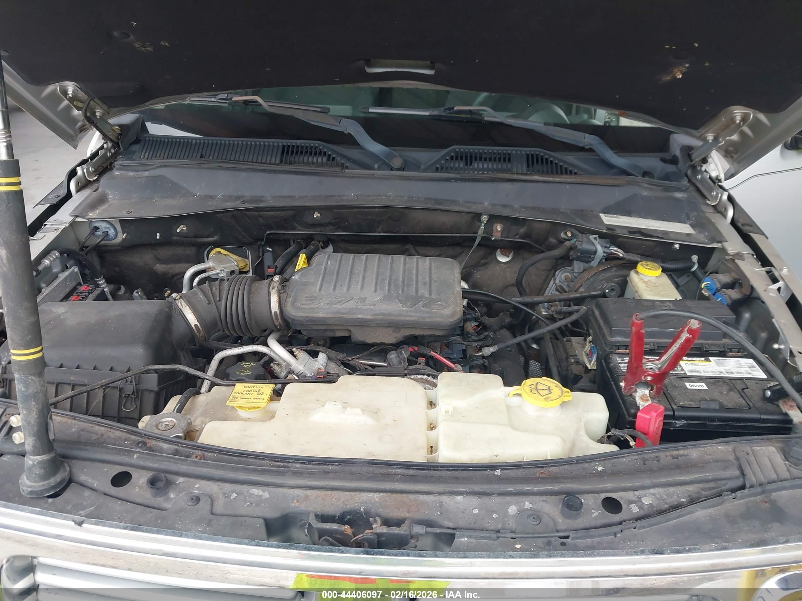 DODGE NITRO image 10