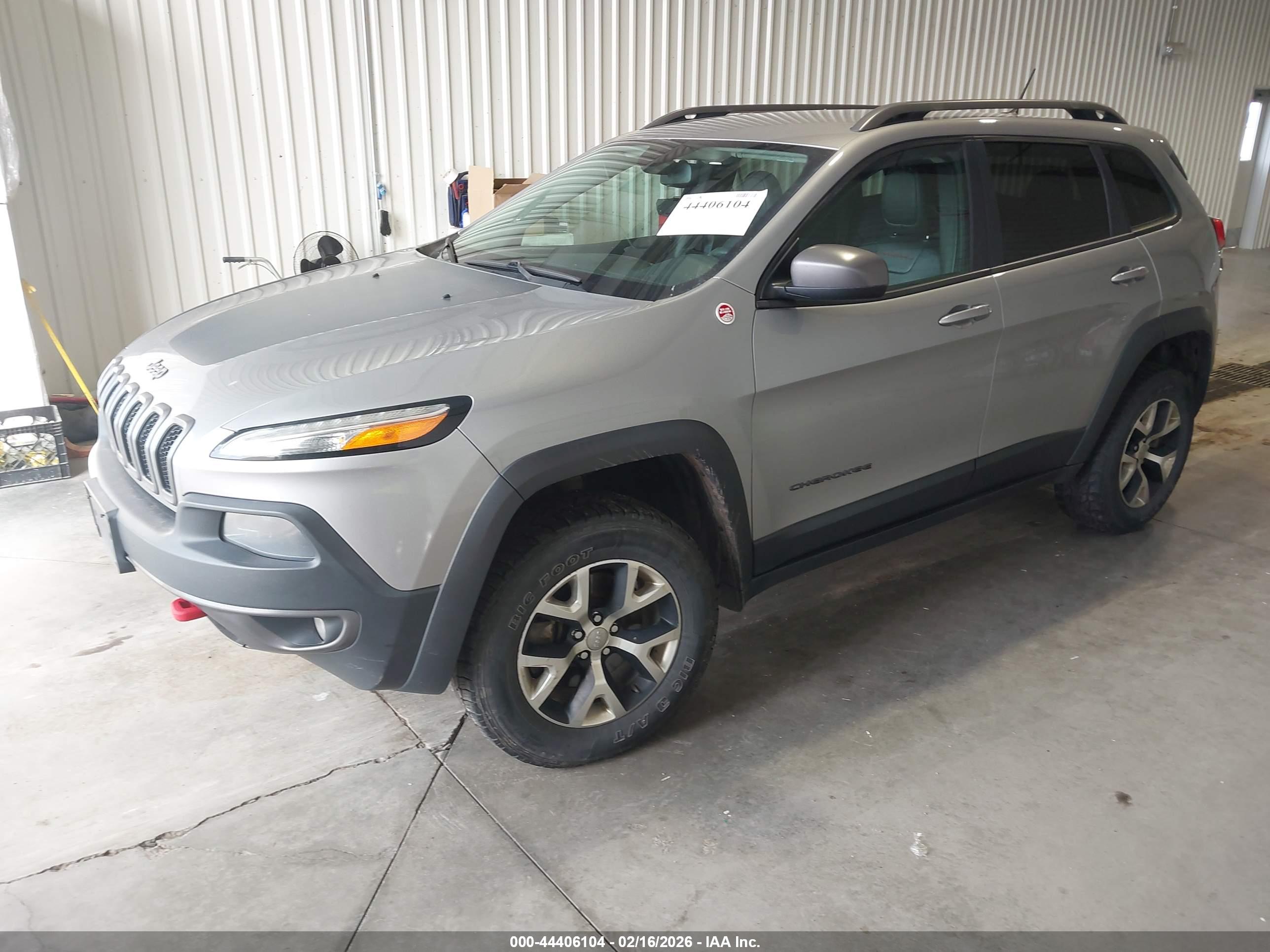 JEEP CHEROKEE image 2