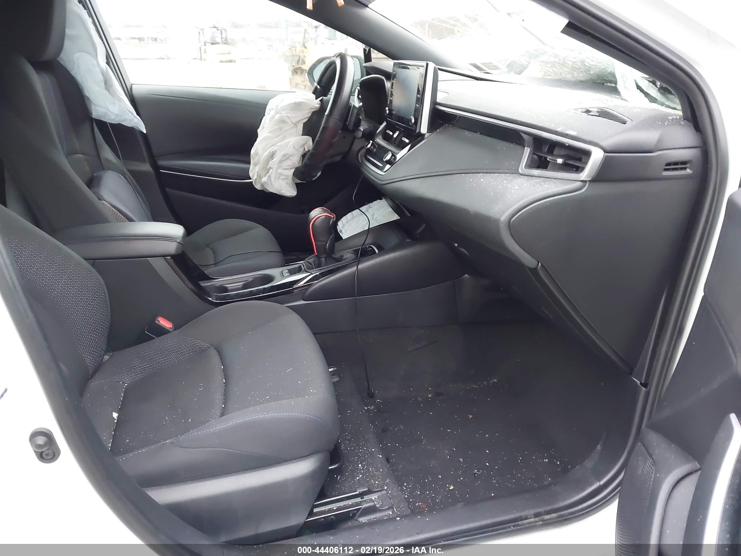 TOYOTA COROLLA image 5