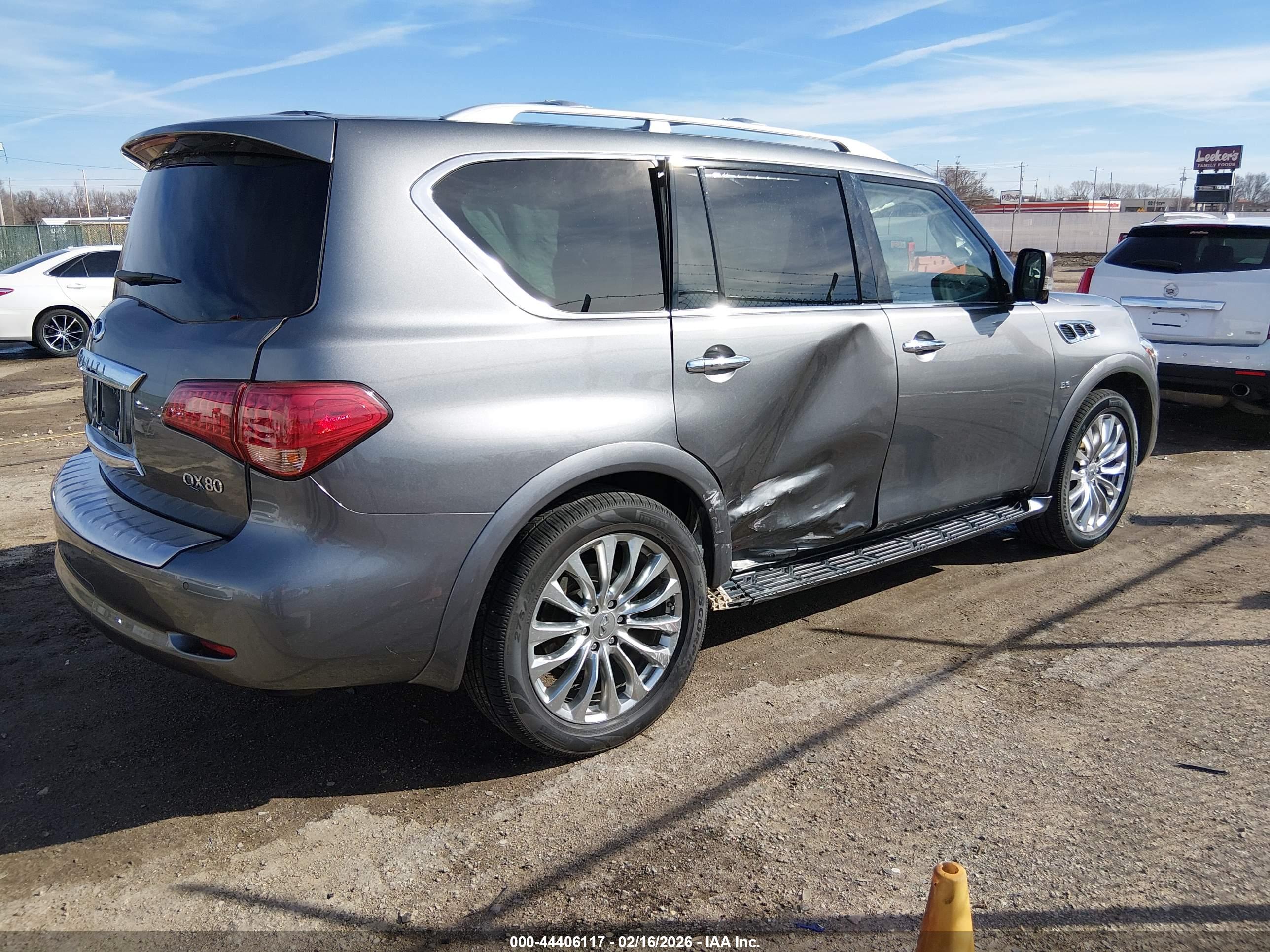 INFINITI QX80 image 4