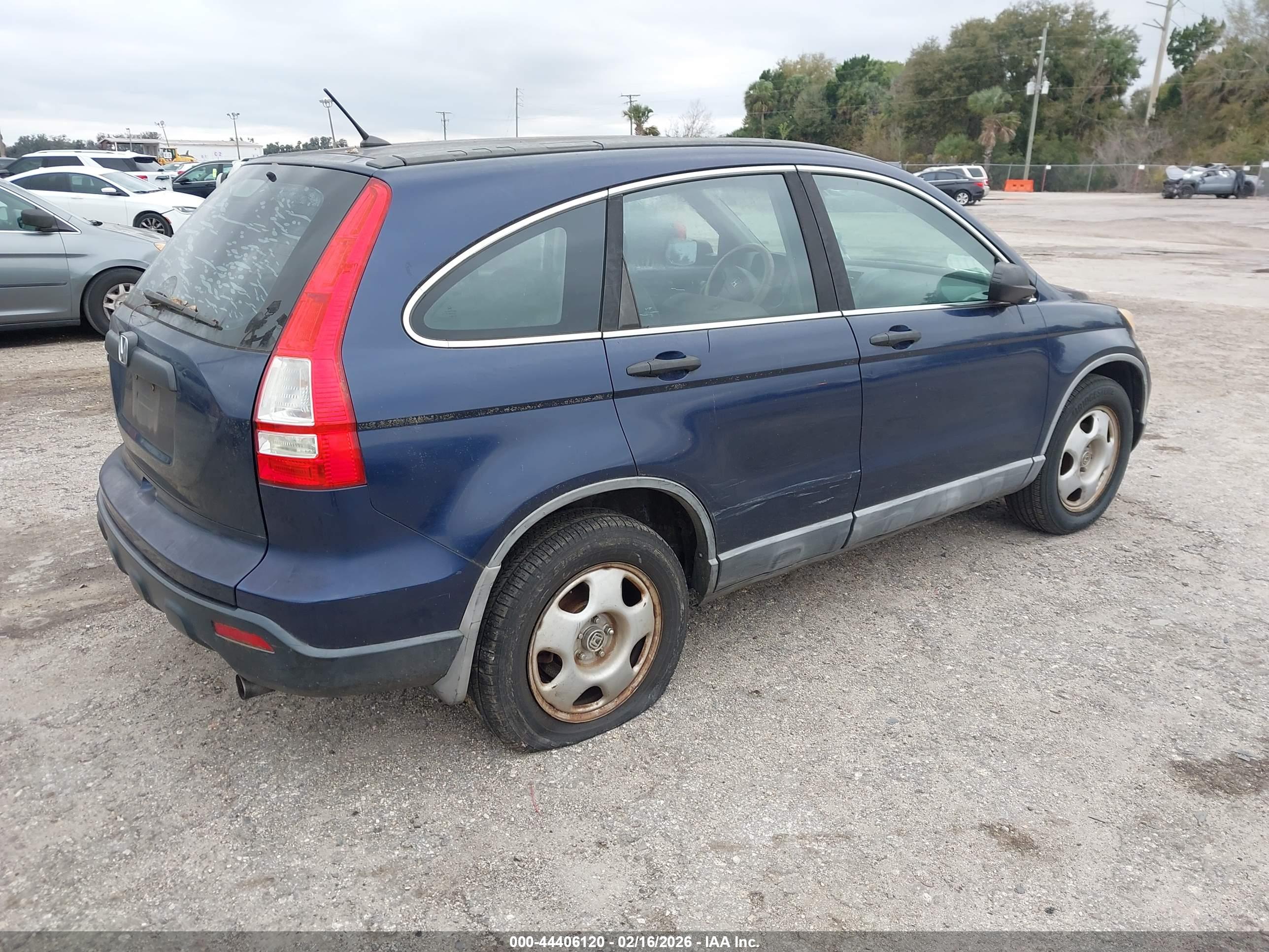 HONDA CR-V image 4