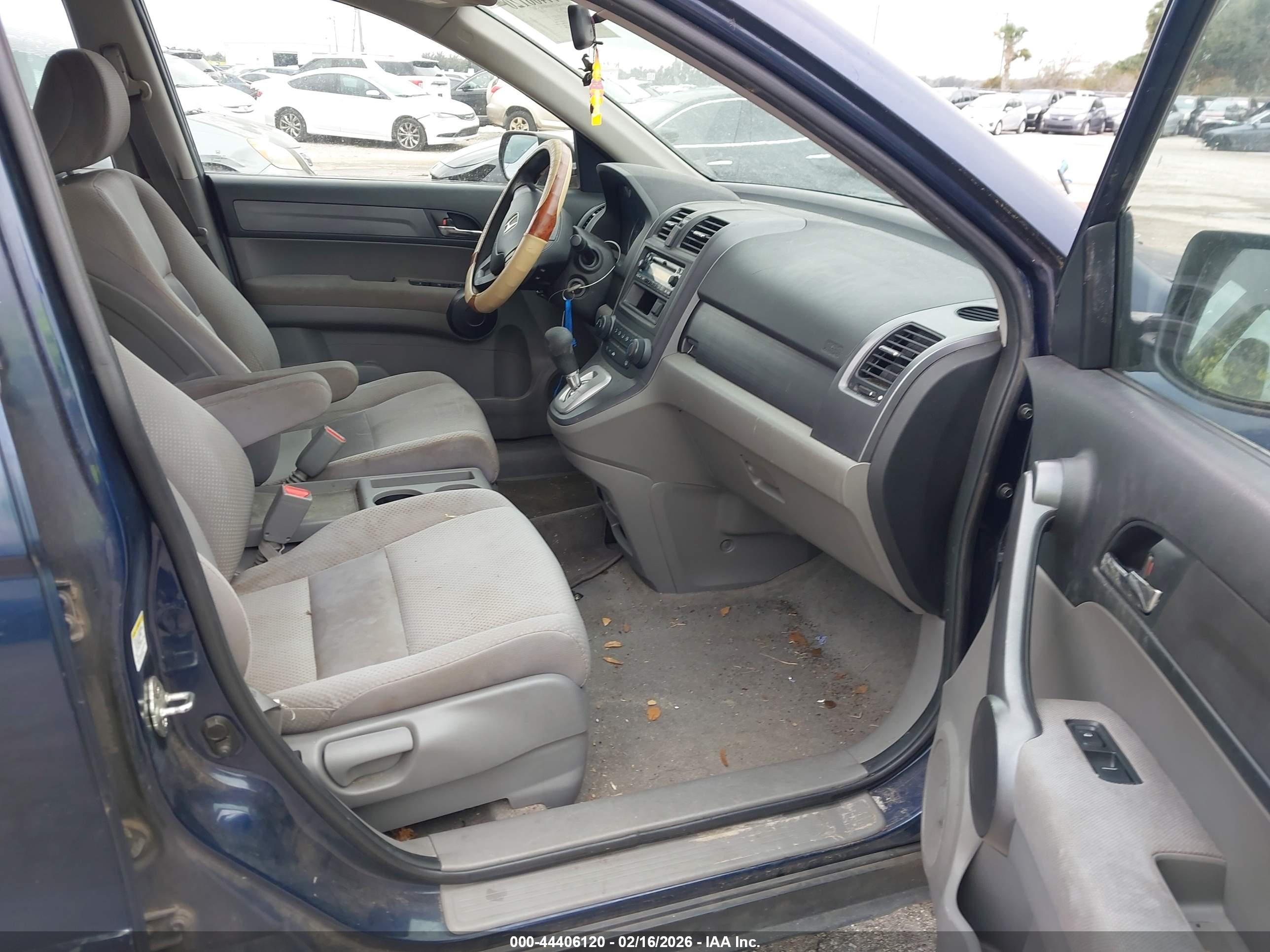 HONDA CR-V image 5