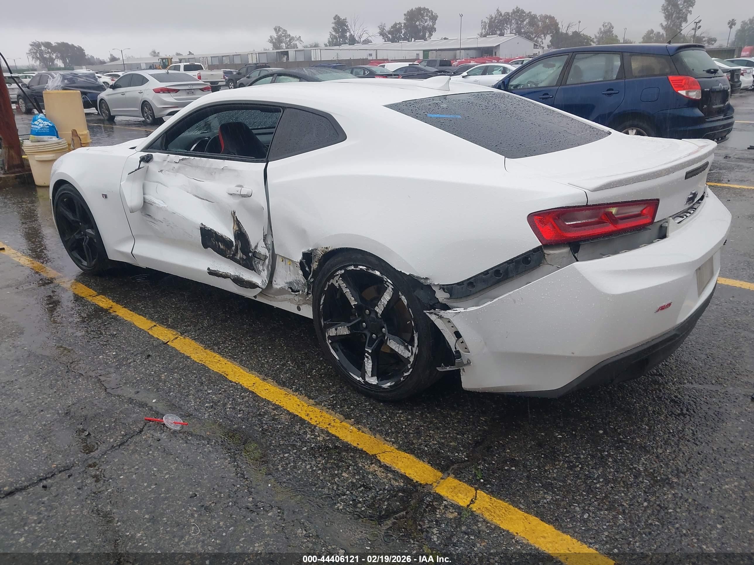CHEVROLET CAMARO image 3