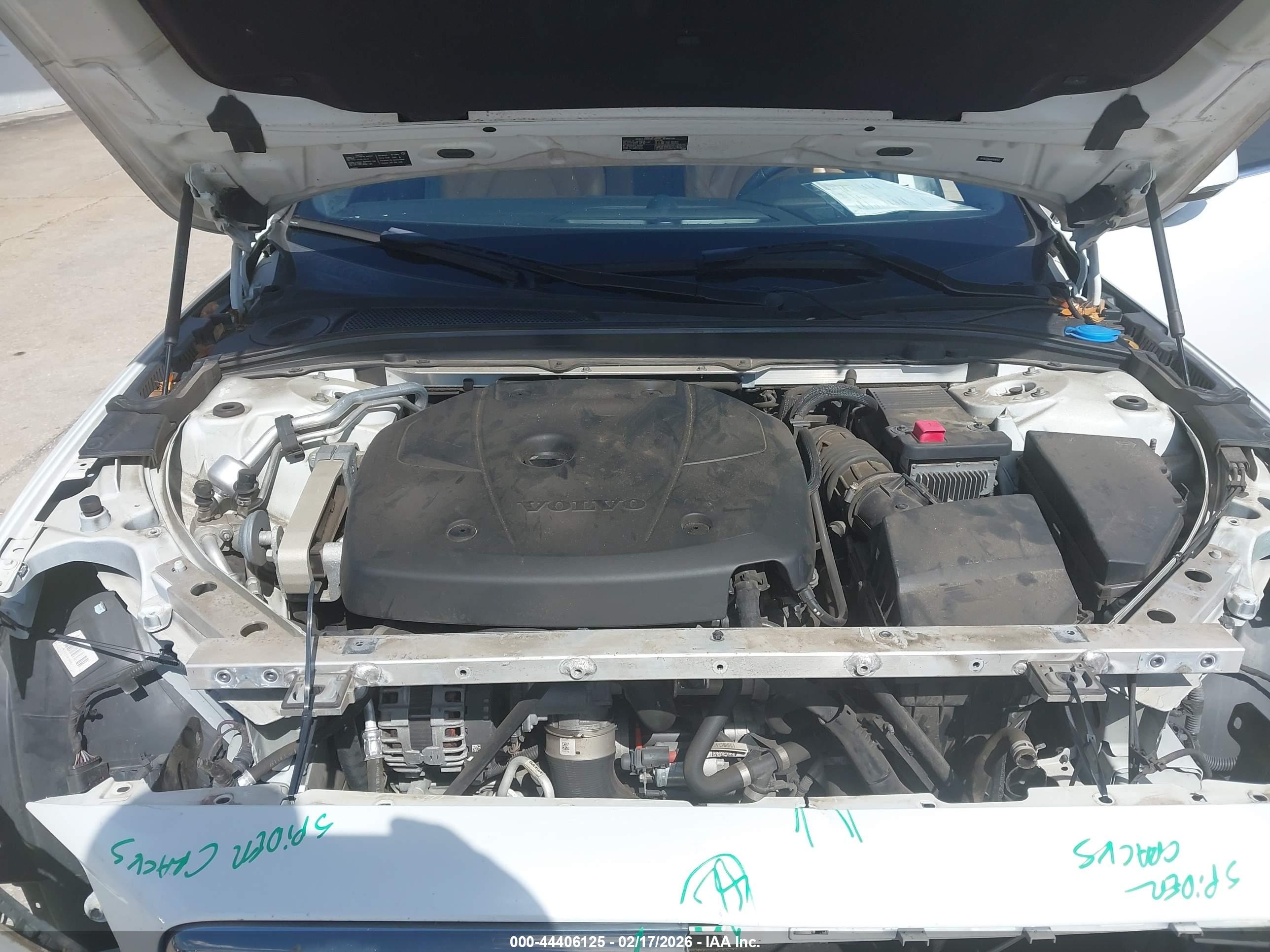 VOLVO S90 image 10