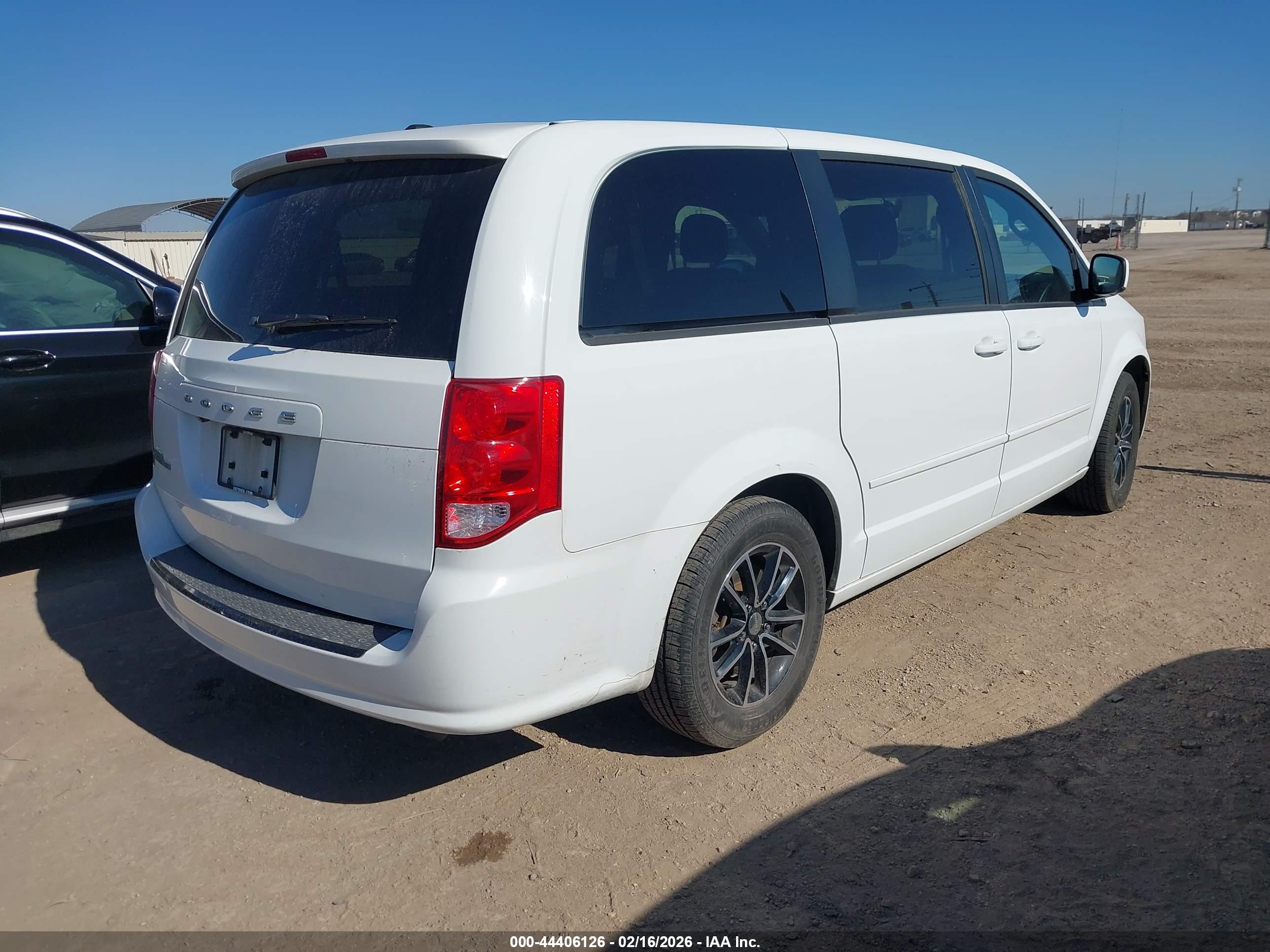 DODGE GRAND image 4